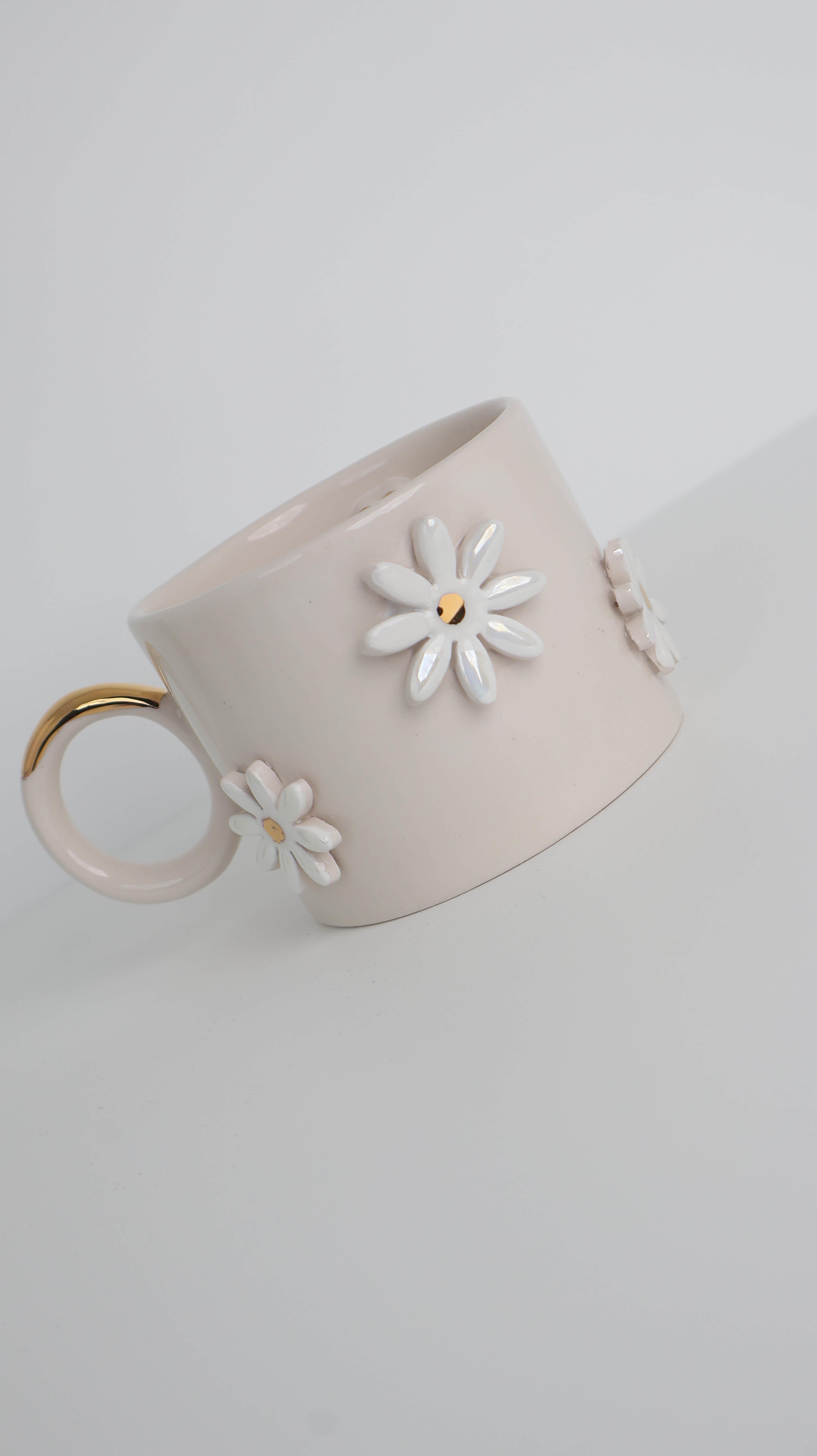 Daisy (White)