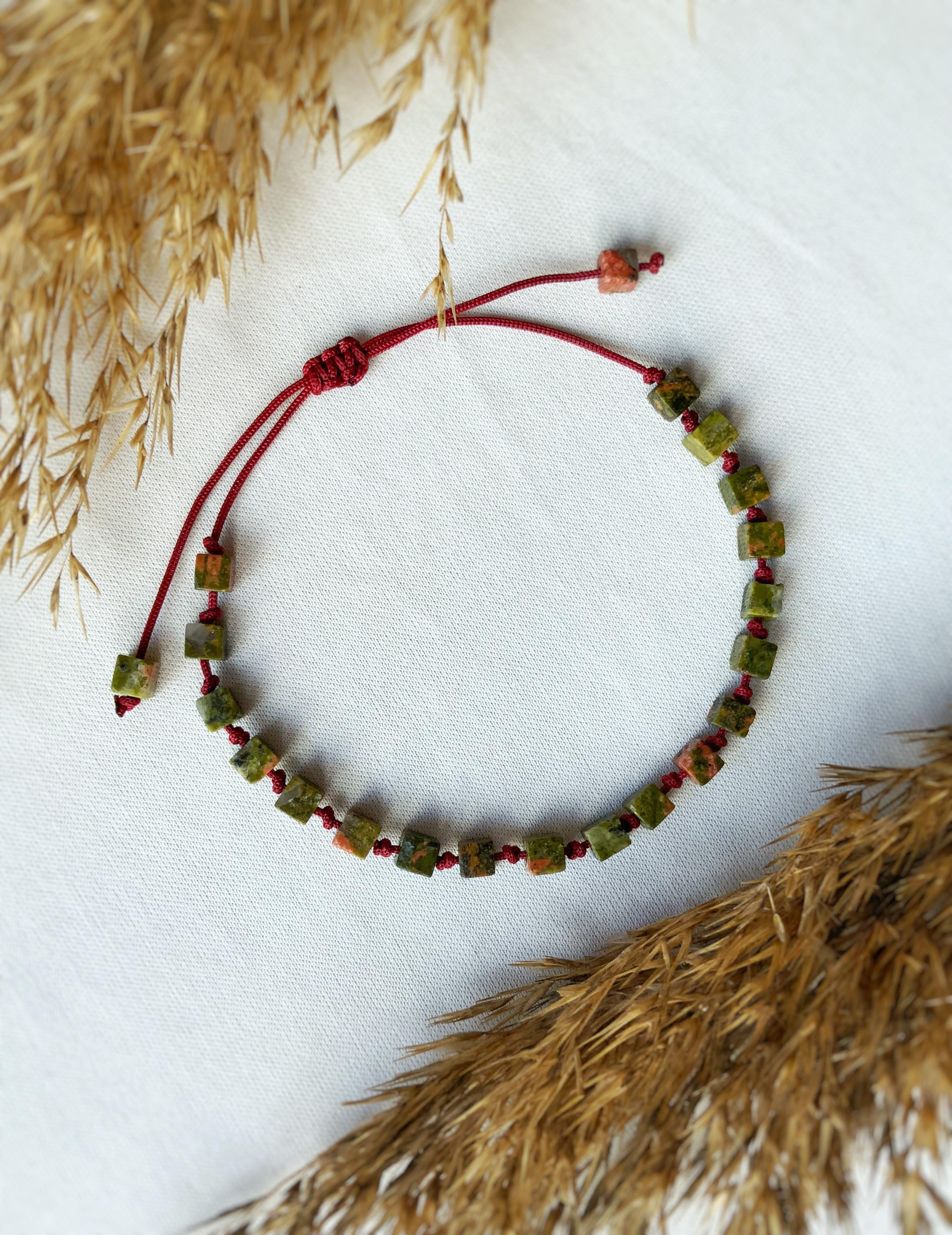 Kare Unakit Bileklik