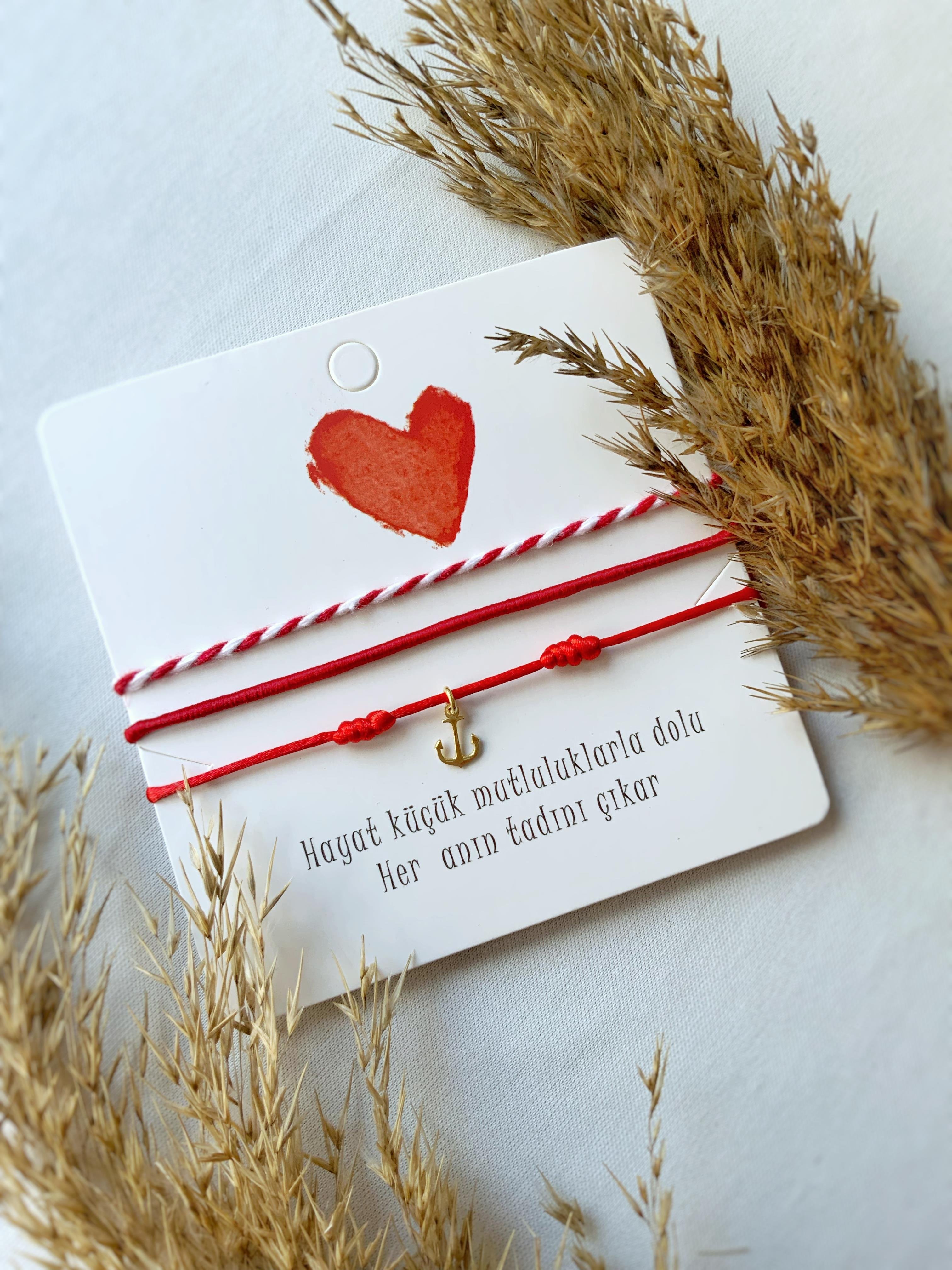 Kırmızı Şans Charmı 