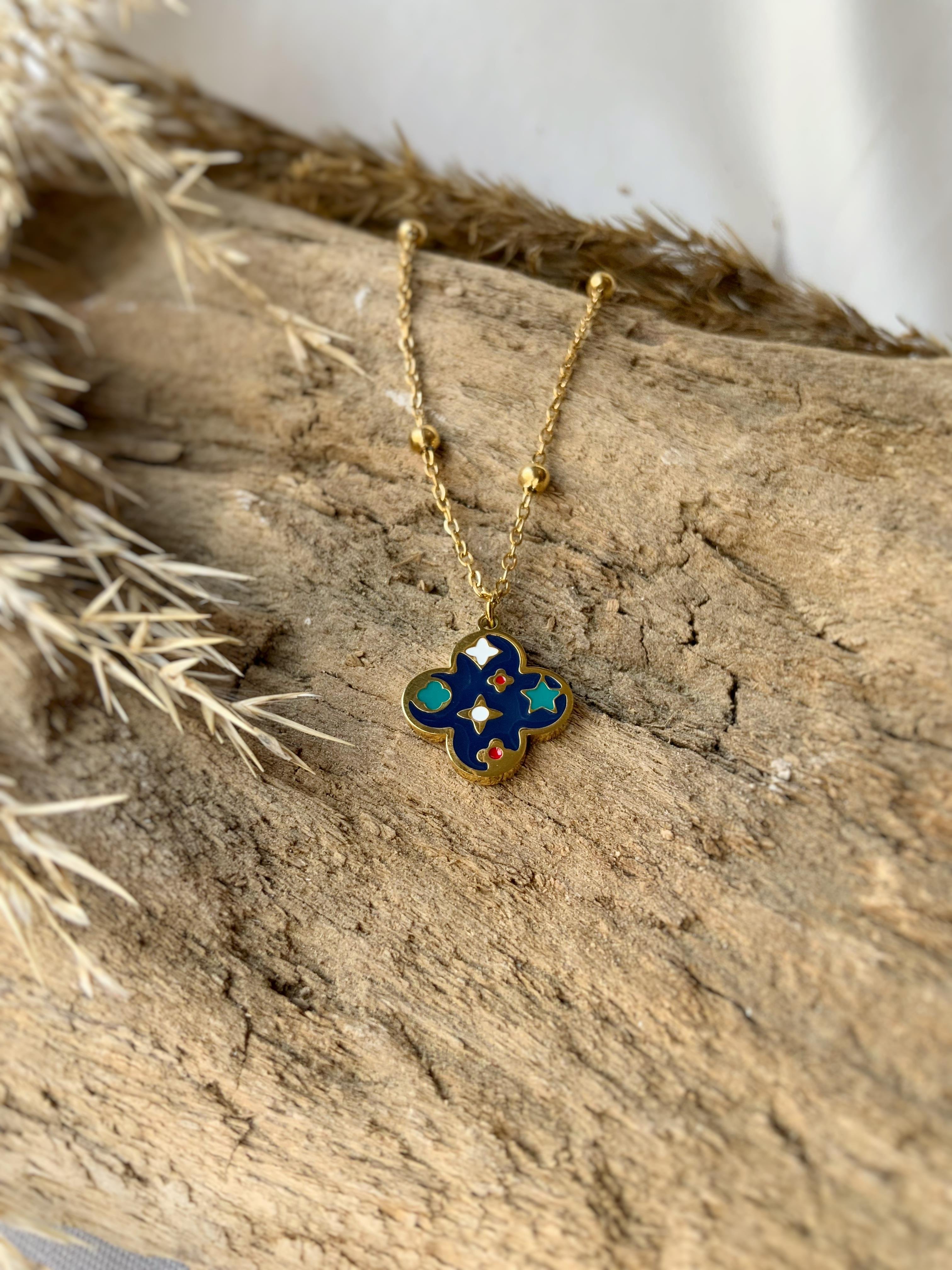 Mine Detaylı Çelik Kolye