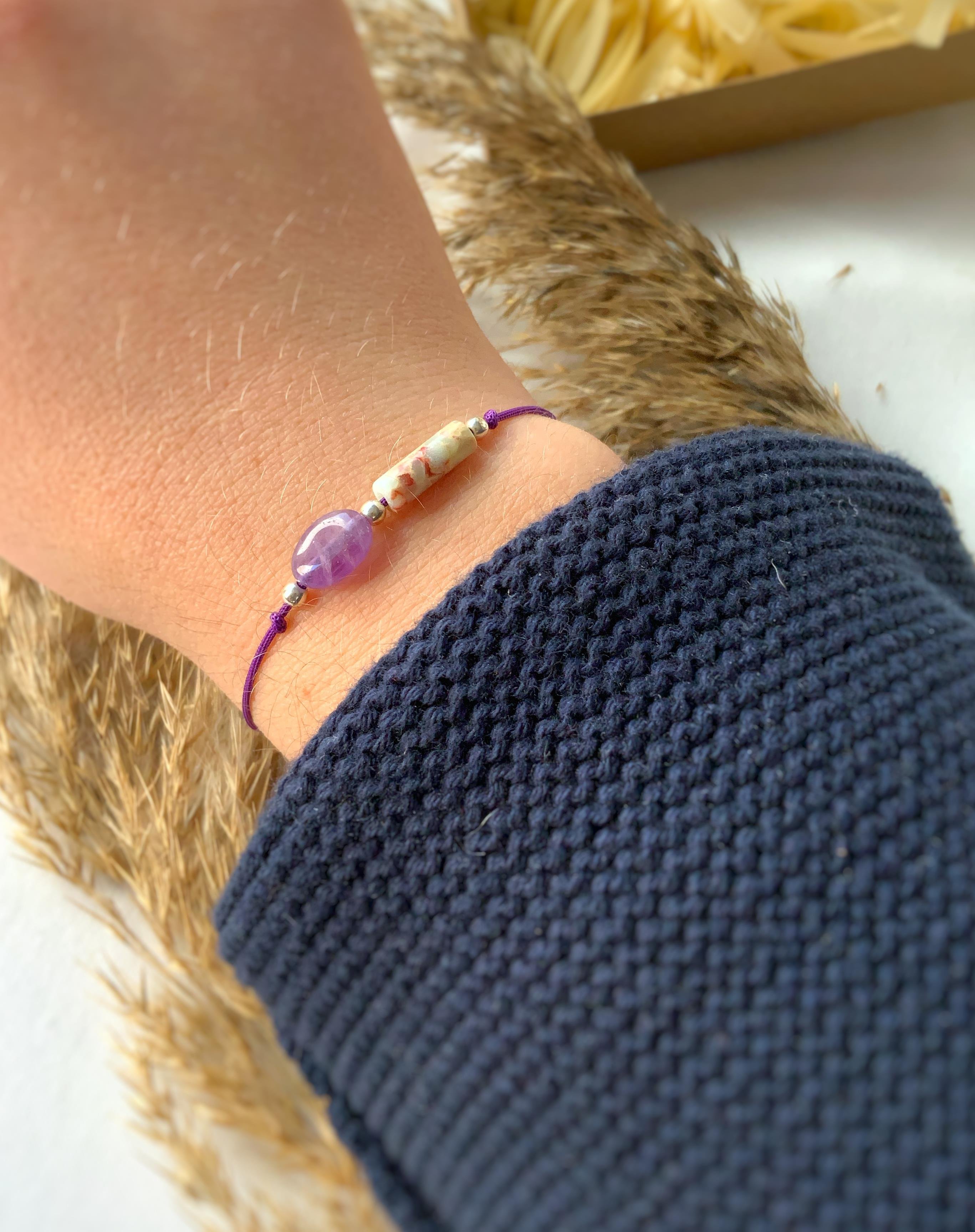 Mor Menekşe Bileklik