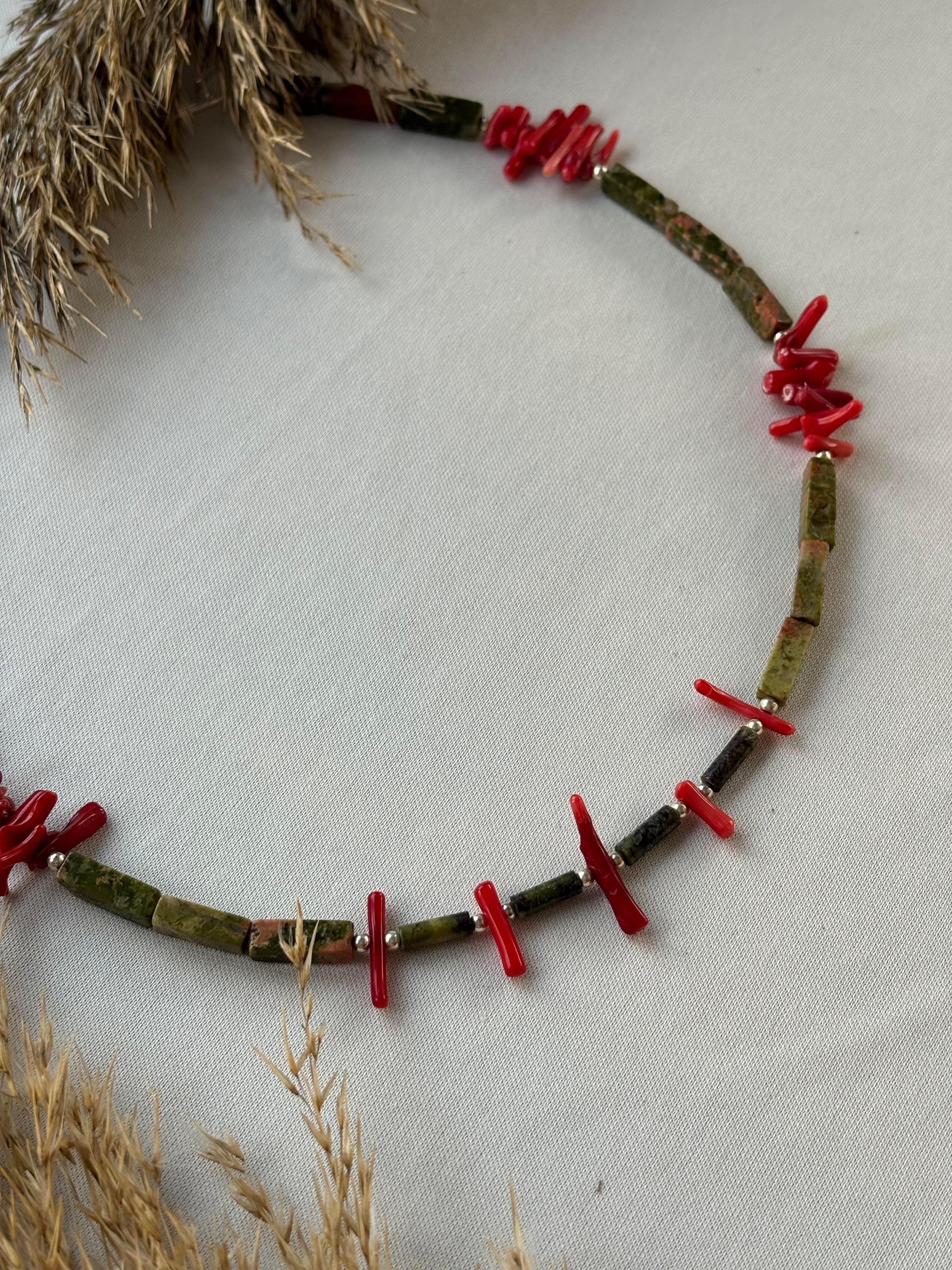 Root Doğaltaş Kolye