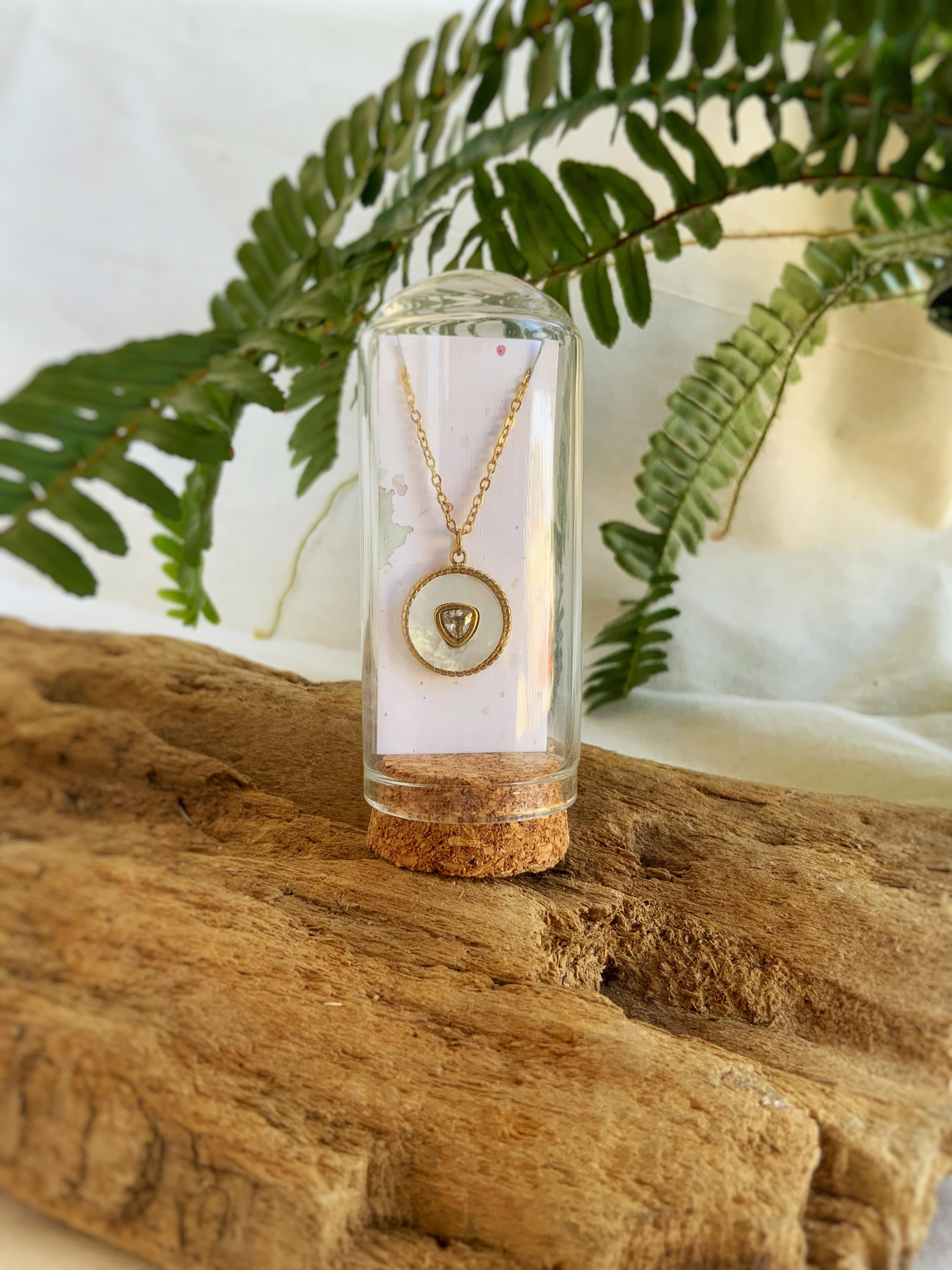 Sedefli Çelik Kolye