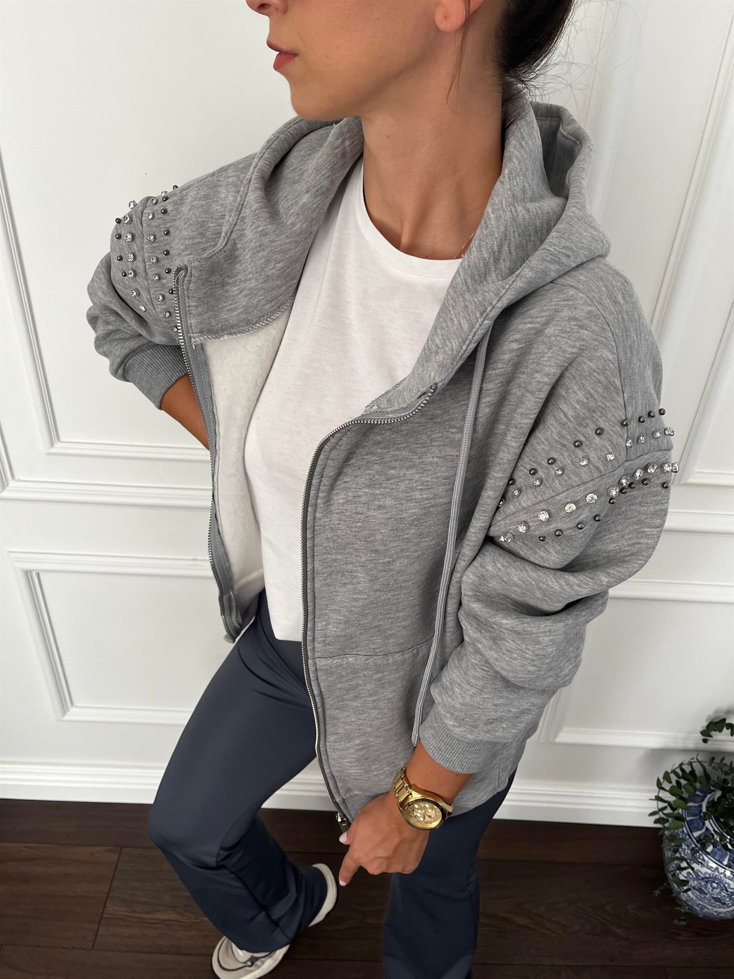 SWEAT TAŞLI GRİ