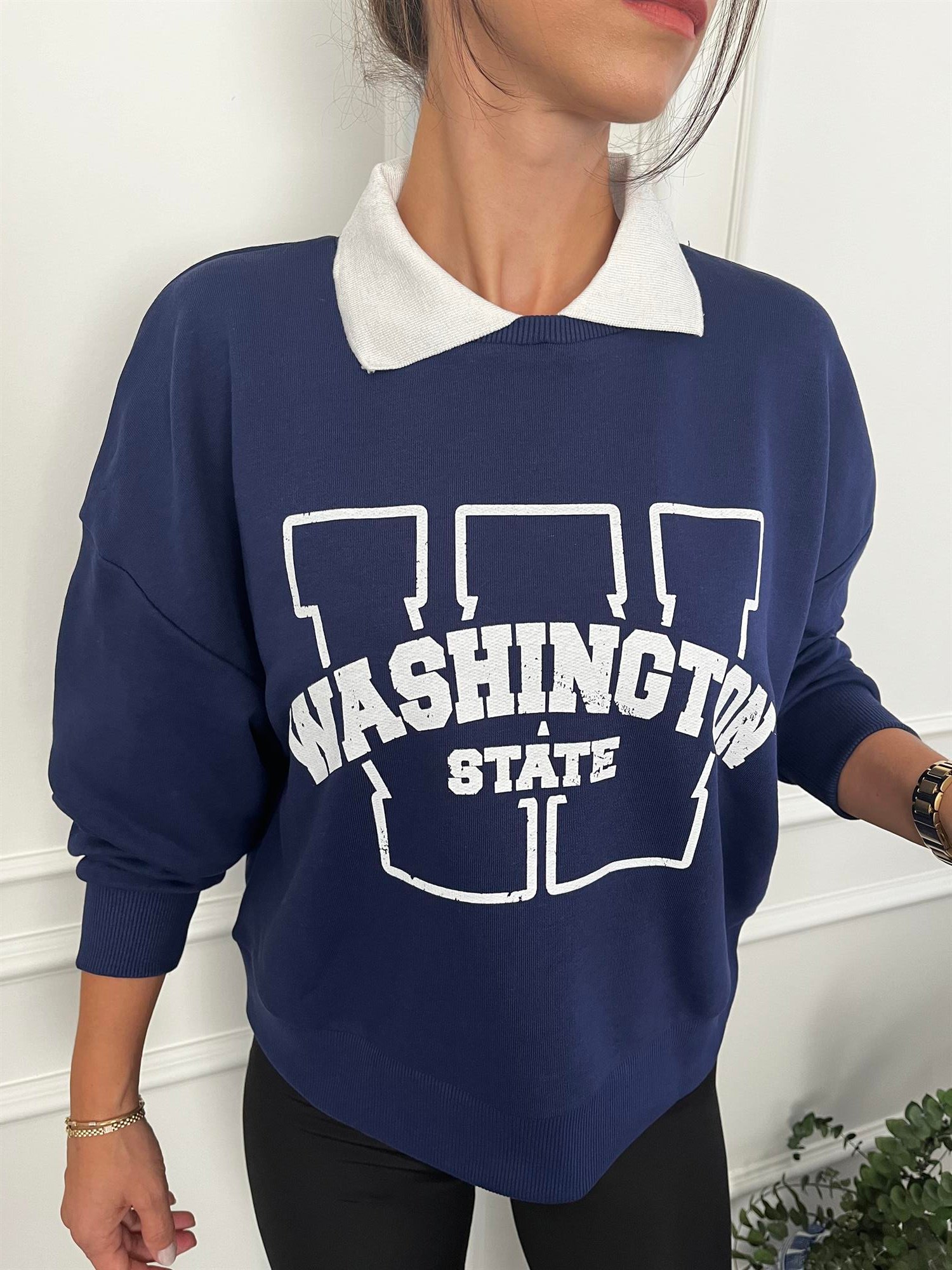YAKALI LACİVERT SWEAT