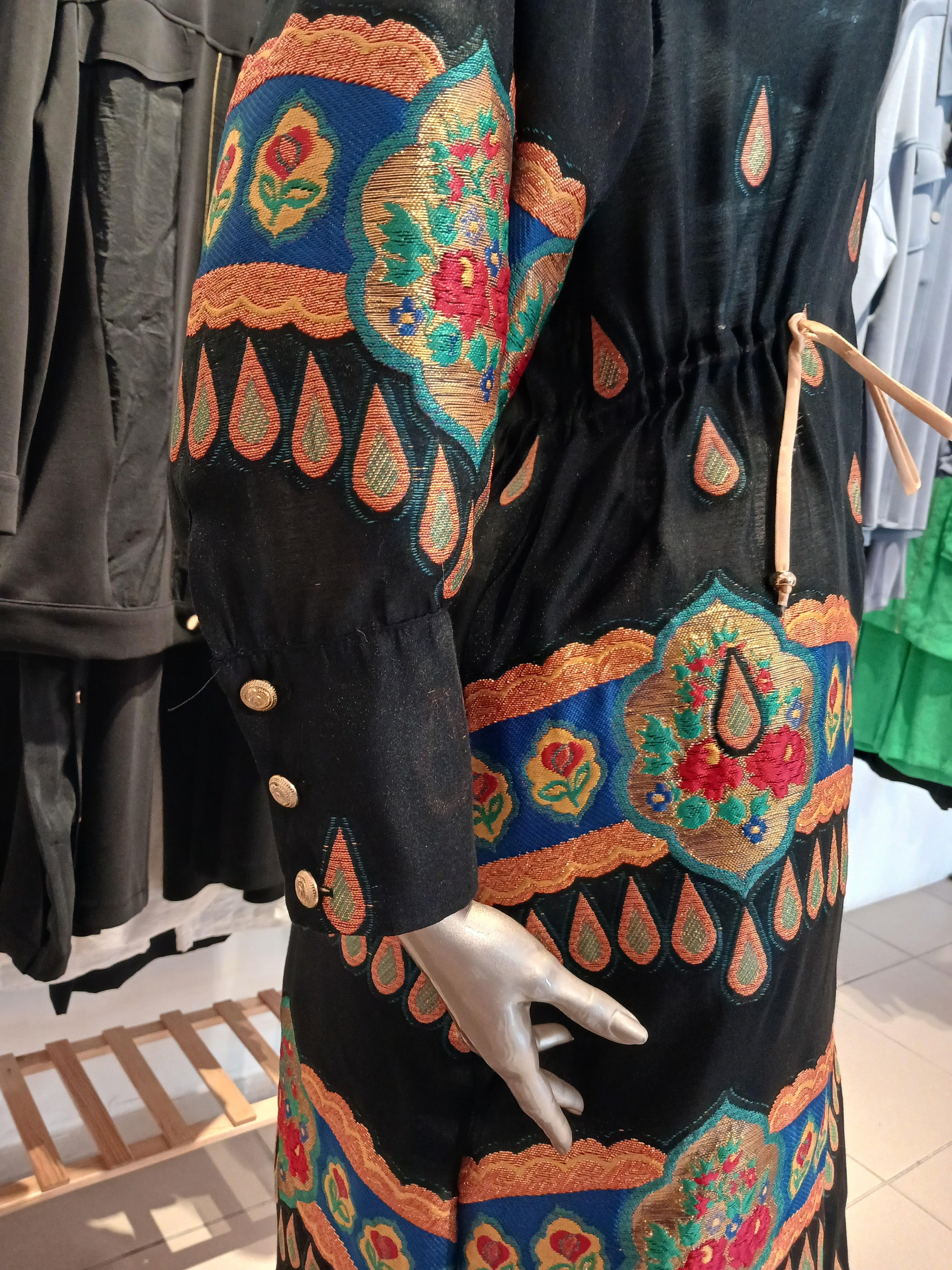 Ghisa 2637 Setr-i Şah Butik