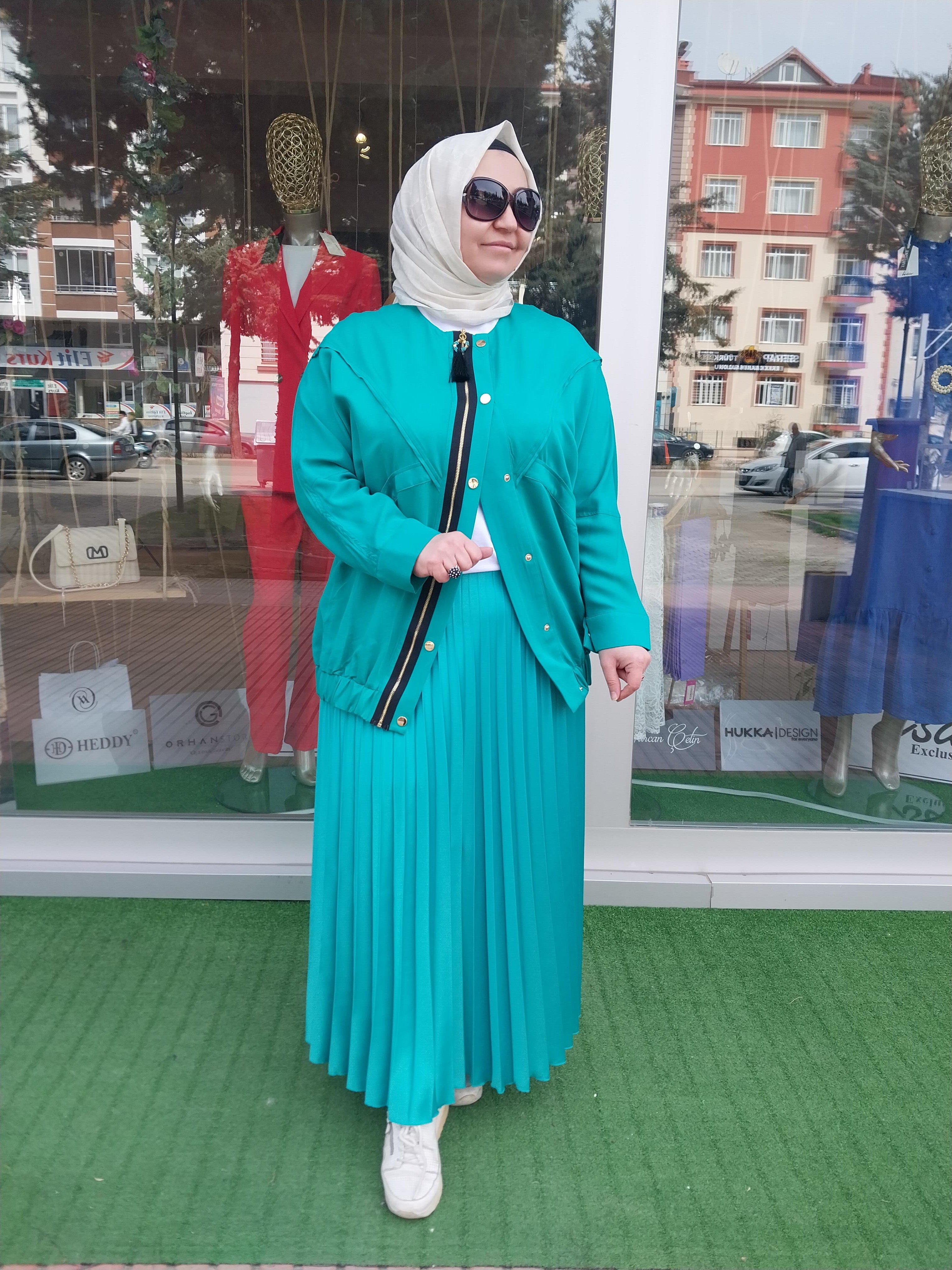 Hukka Design 23Y06C04 Setr-i Şah Butik