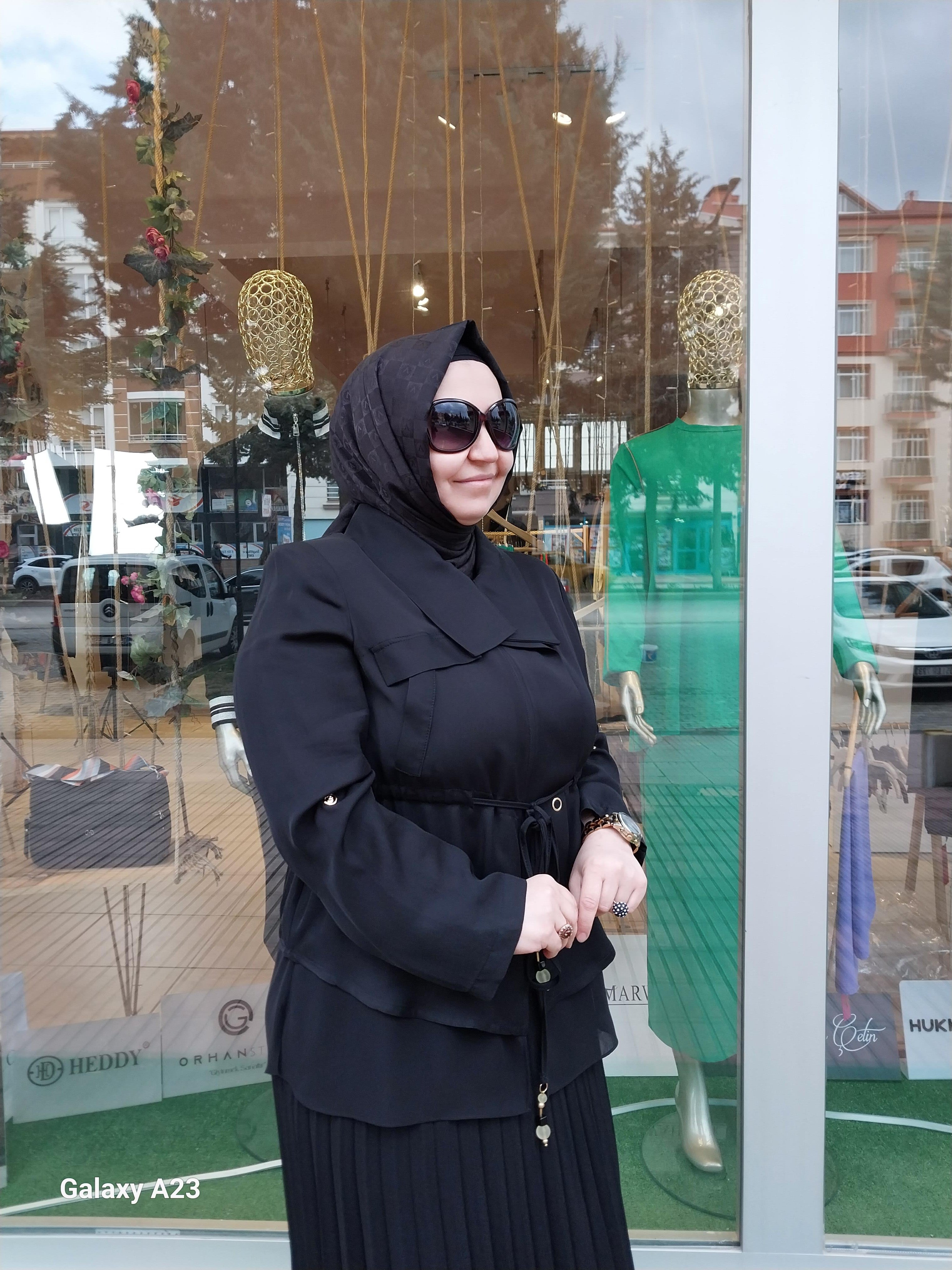 Hukka Design 24HY6006 Setr-i Şah Butik