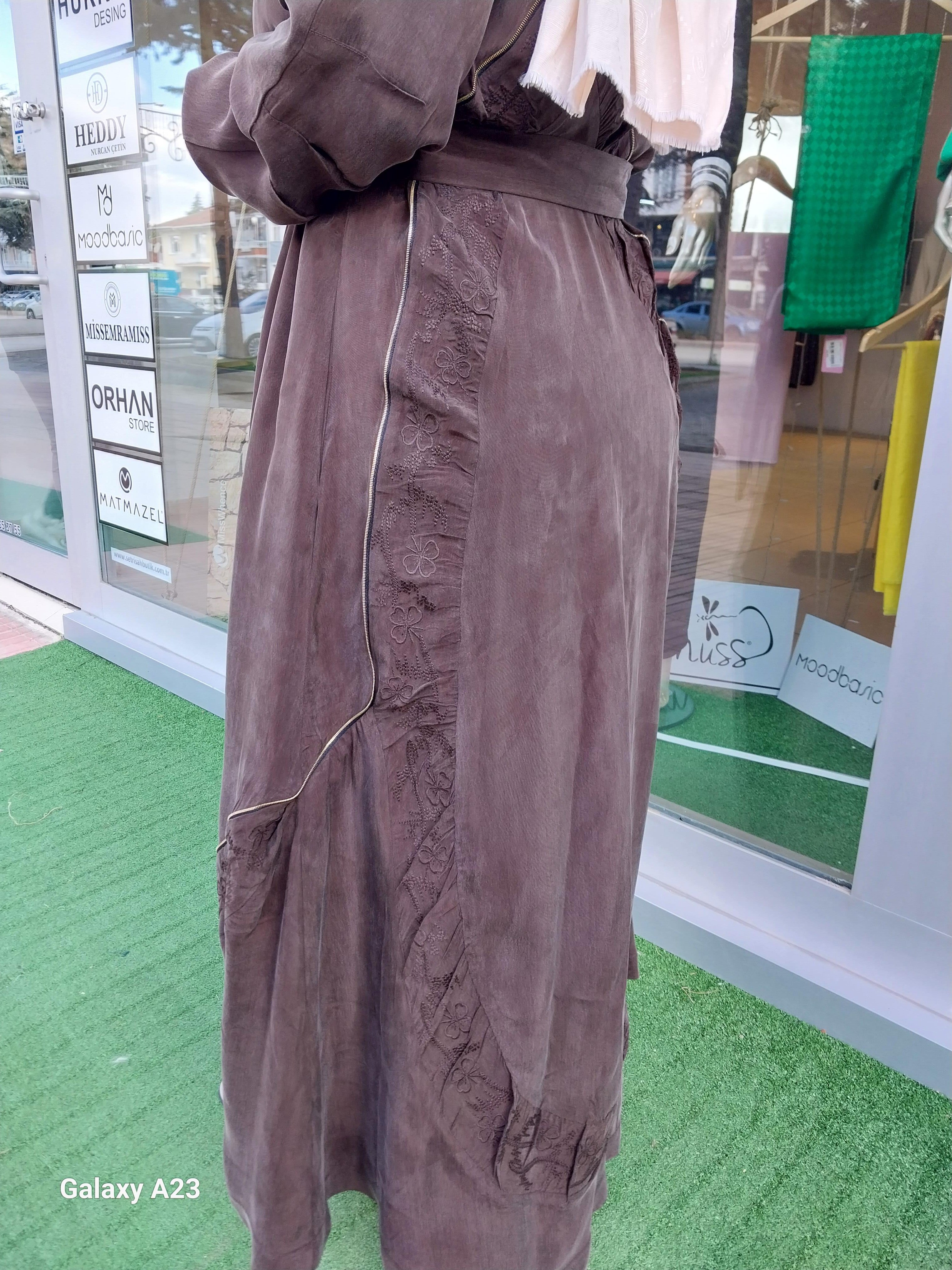 MissWhence 35500 Setr-i Şah Butik