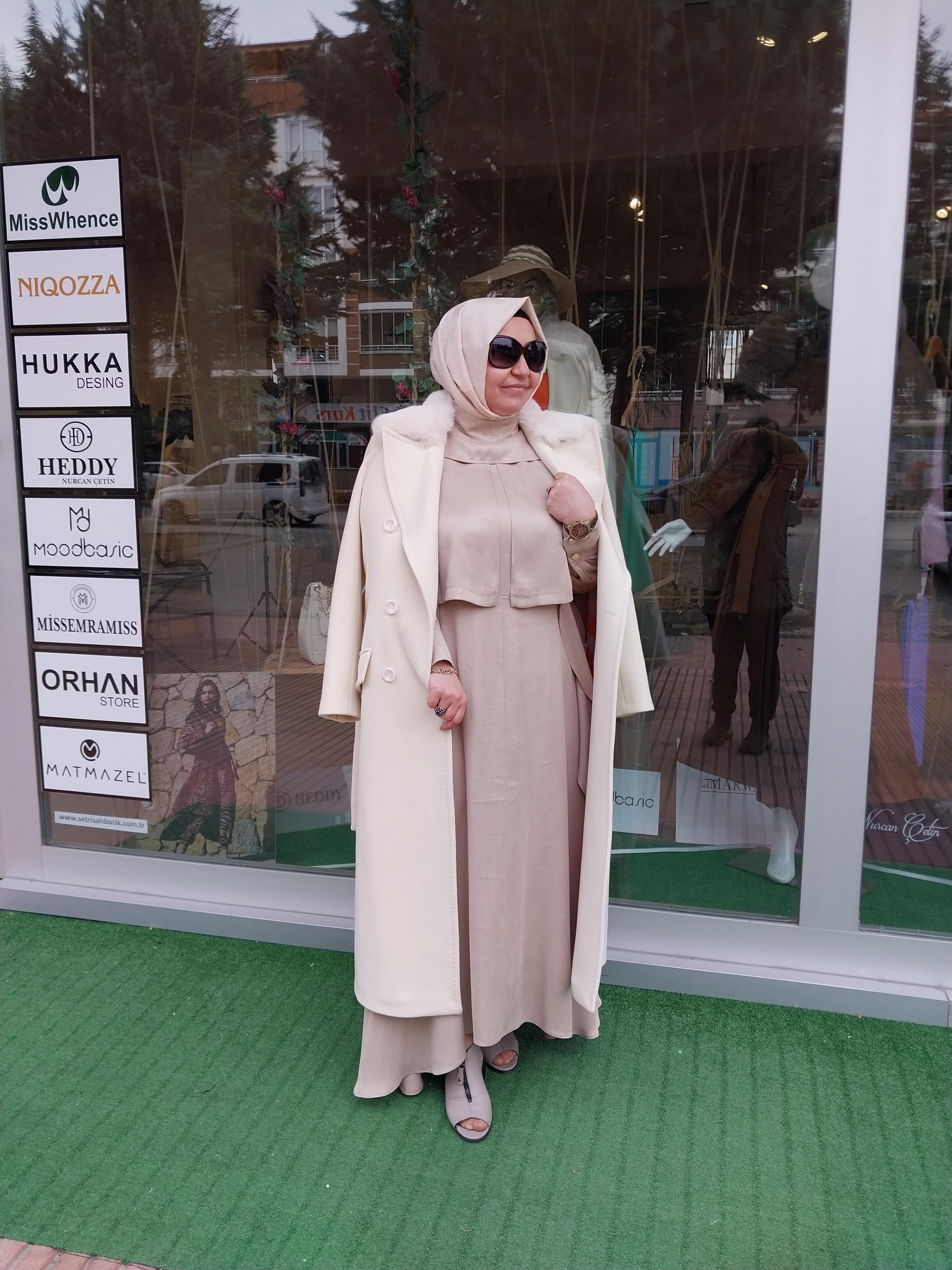 LİSAEXCLUSİVE SIAN İPEK ELBİSE BEJ 2046