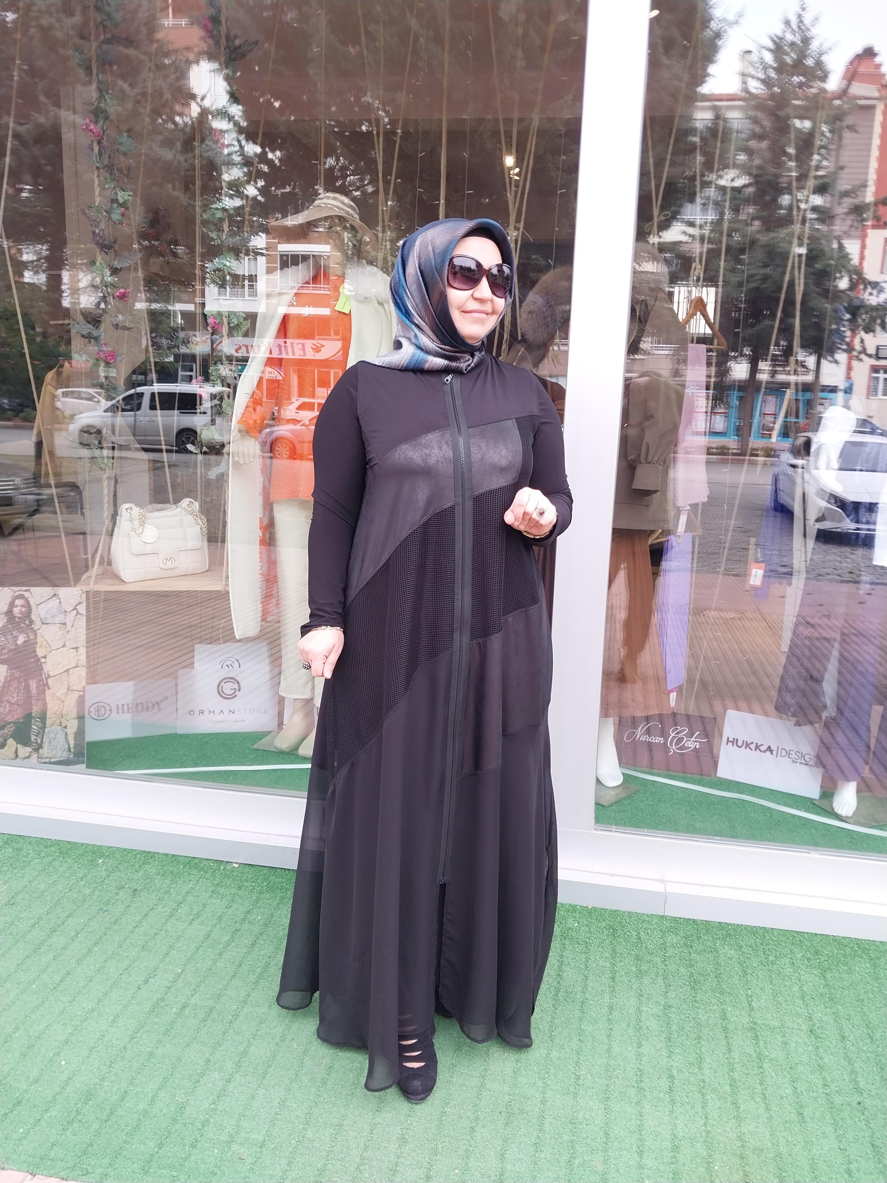 NURCAN ÇETİN FİLE DETAYLI ŞİFON ETEKLİ İKİLİ TAKIM FERACE SİYAH 24602