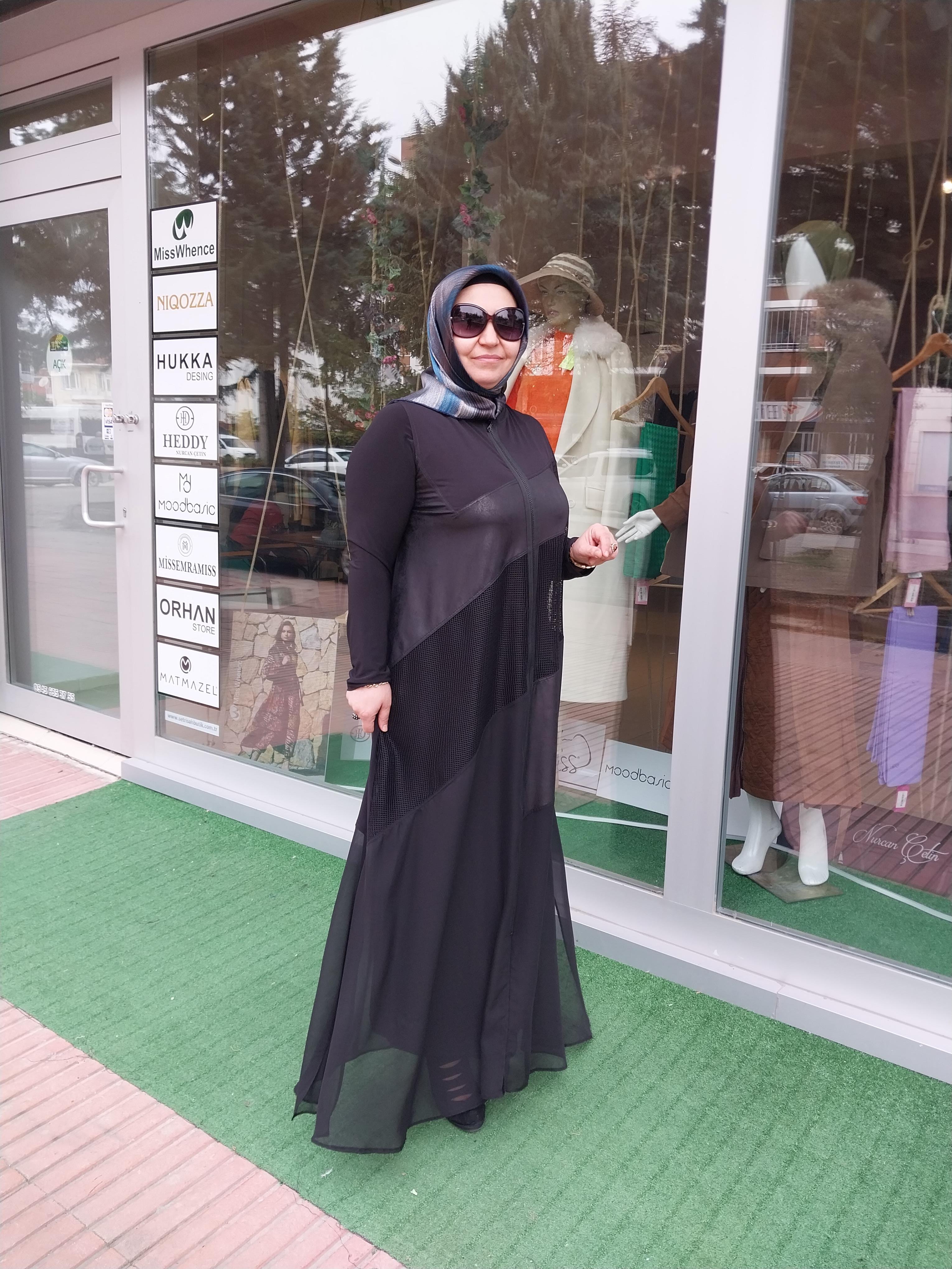 NURCAN ÇETİN FİLE DETAYLI ŞİFON ETEKLİ İKİLİ TAKIM FERACE SİYAH 24602