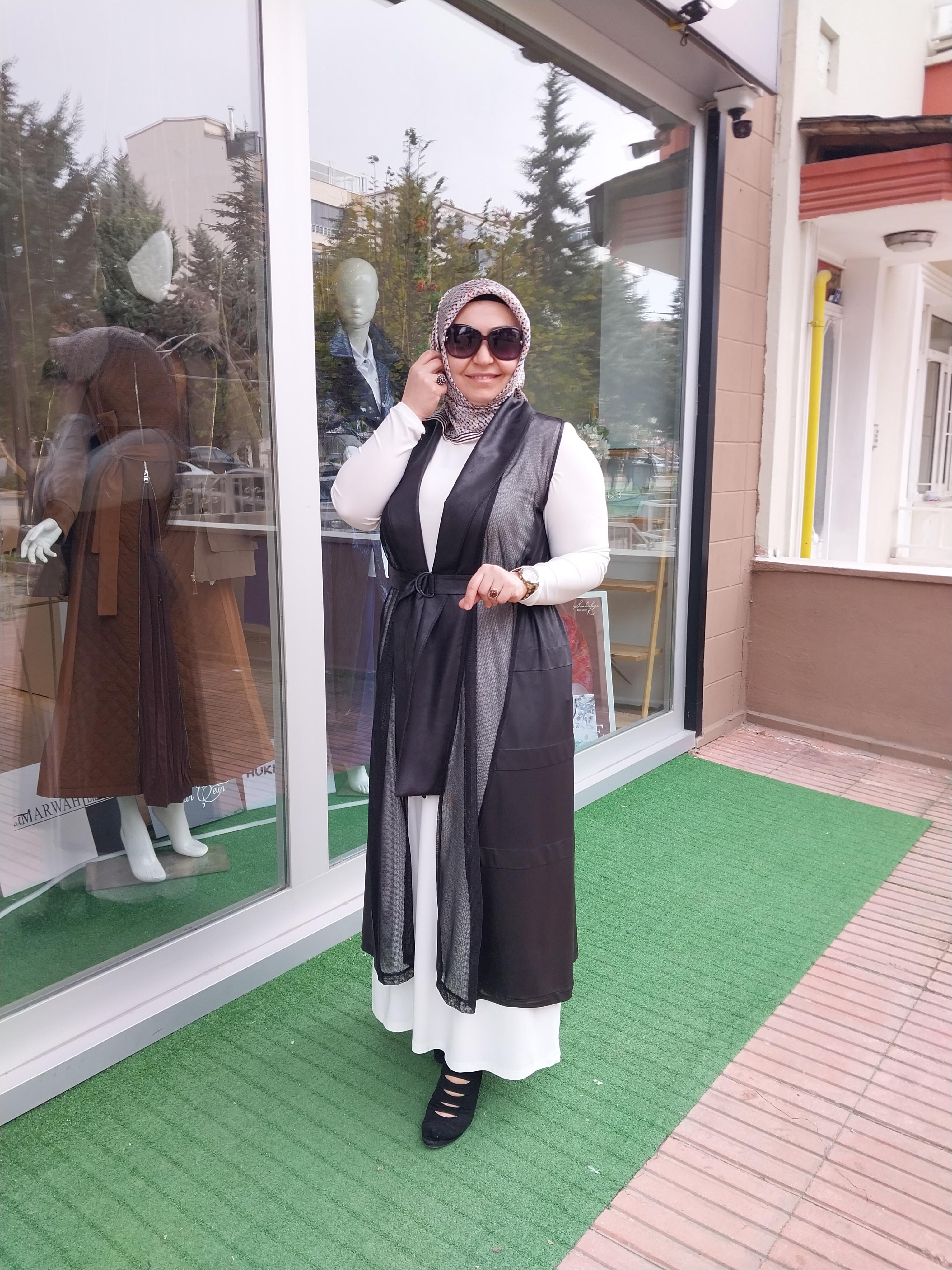 NURCAN ÇETİN FİLE DETAYLI YELEK SİYAH 24721