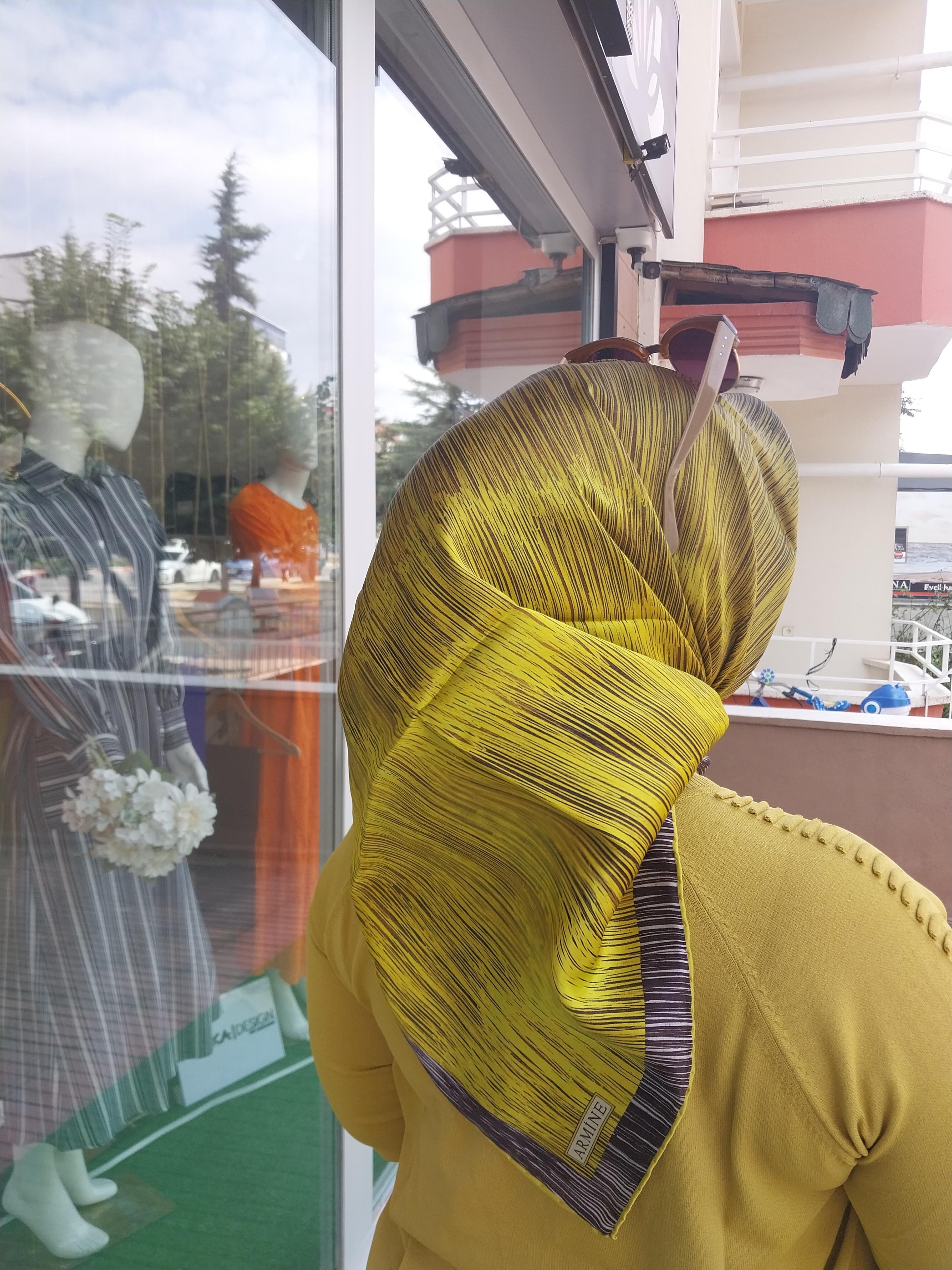 ARMİNE İPEK EŞARP 9005