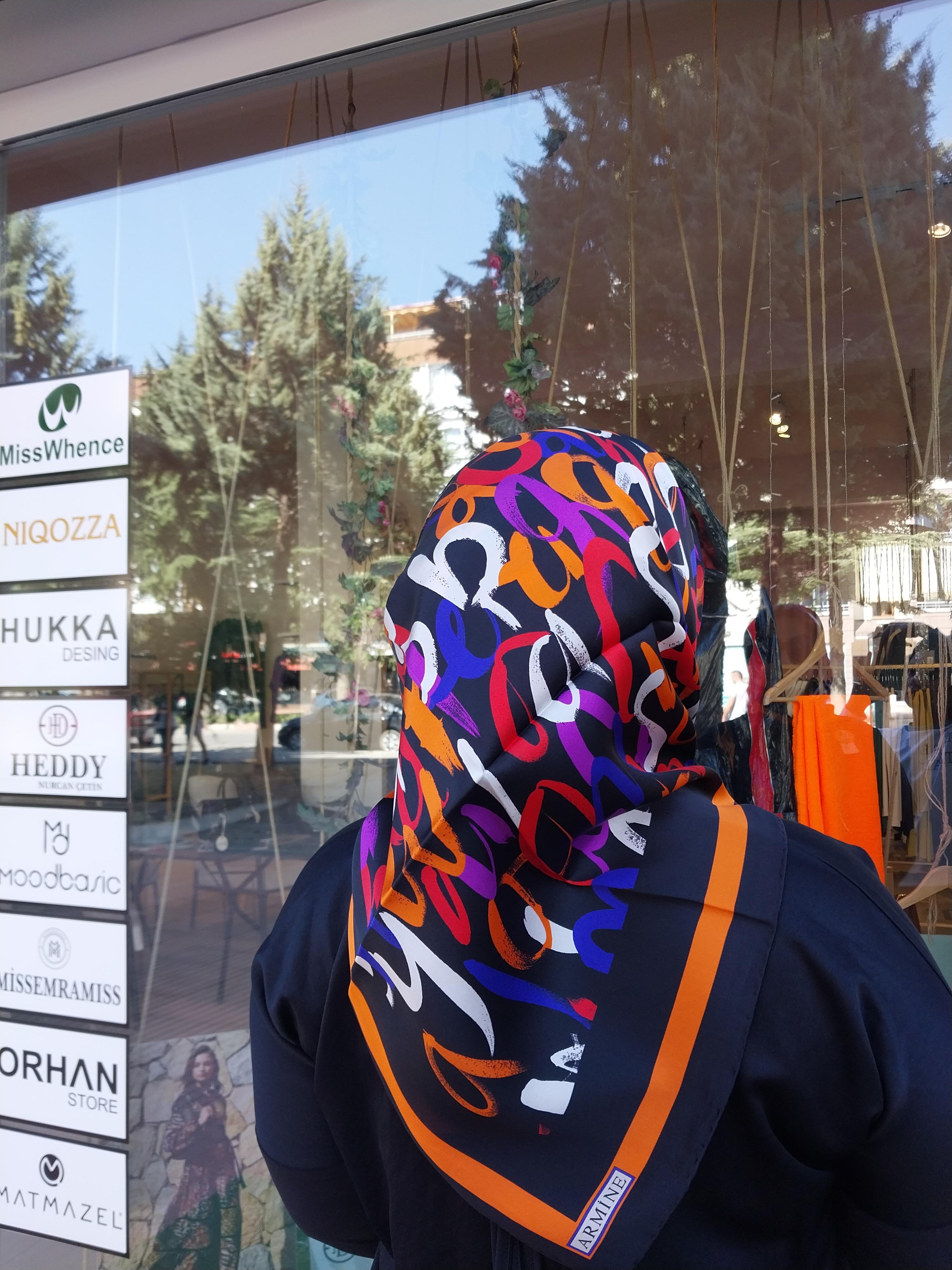 ARMİNE İPEK EŞARP 9006-1