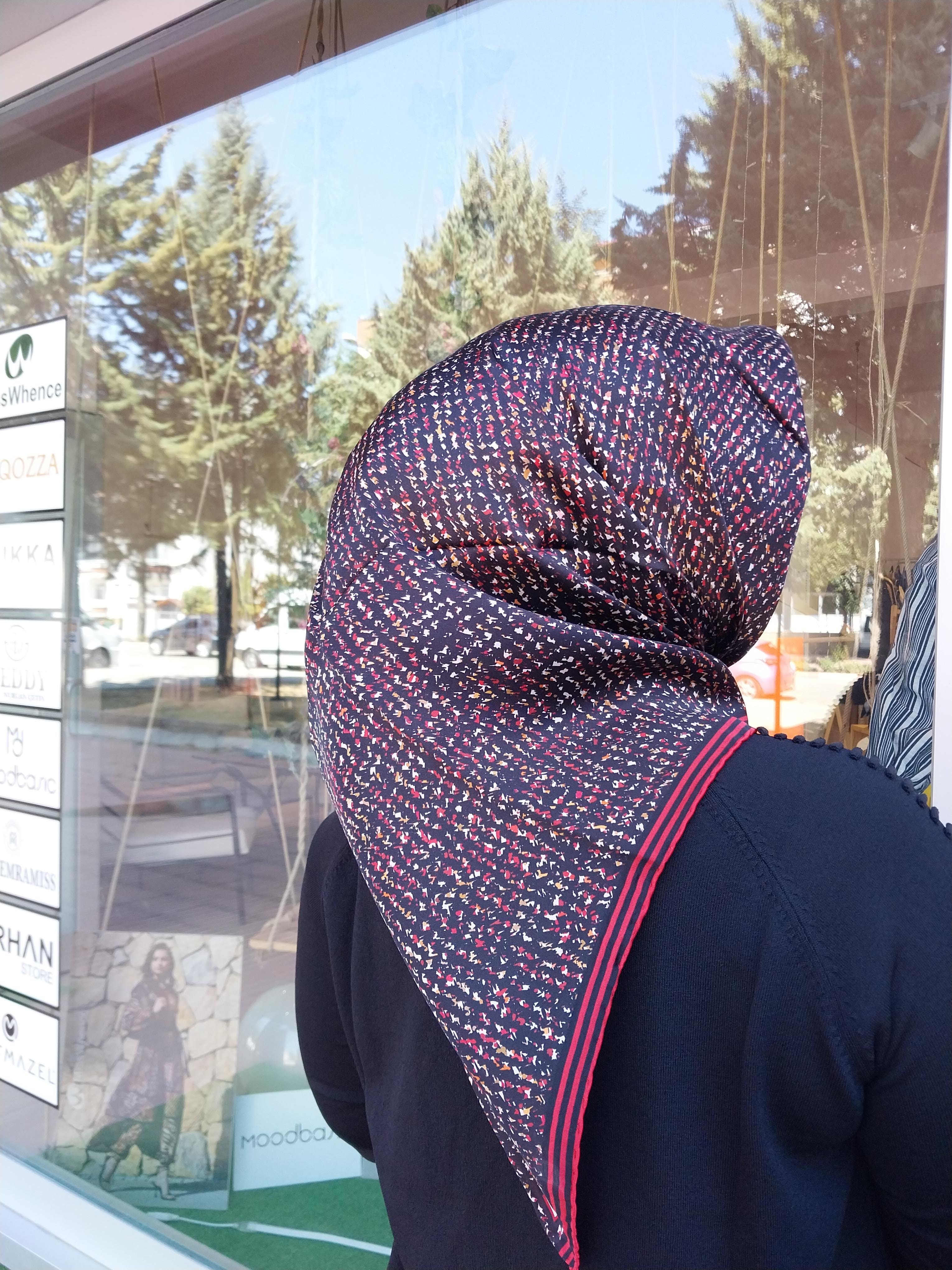 ARMİNE İPEK EŞARP 9013-1