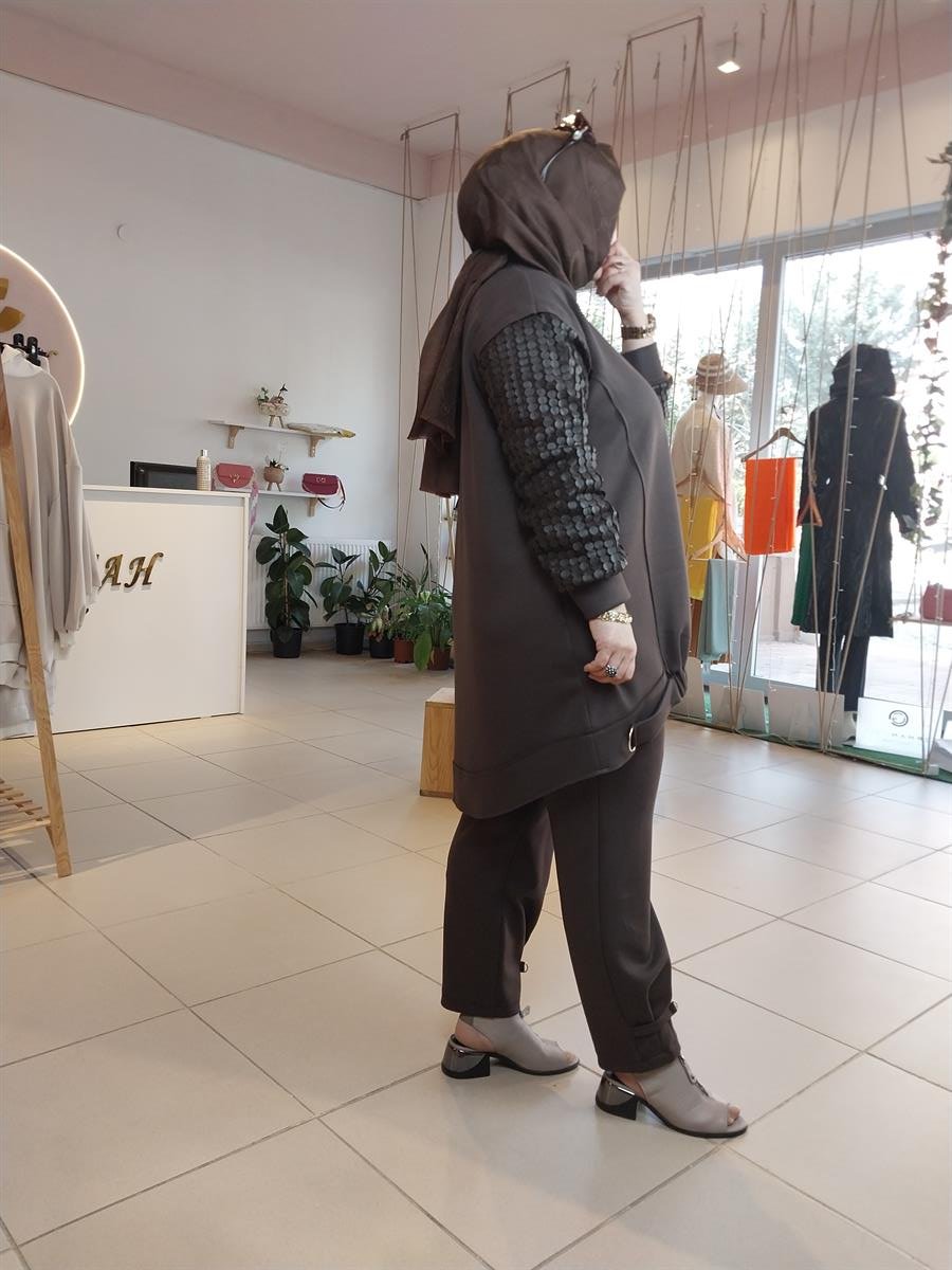 GHİSA DERİ KOL DETAYLI ACI KAHVE PANTOLONLU TAKIM 4388