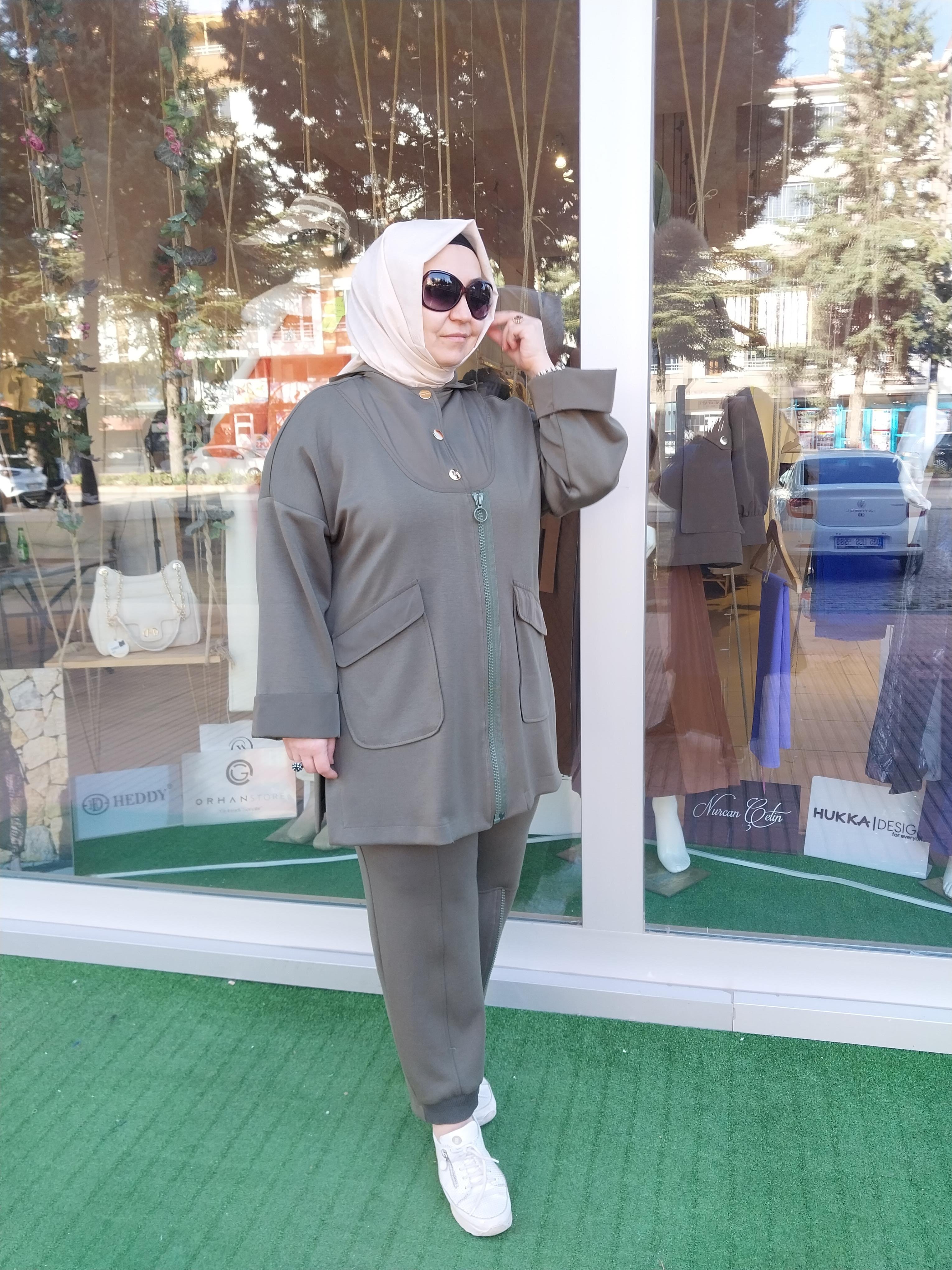 GHİSA YARIM DÜĞME FERMUAR DETAYLI PANTOLONLU TAKIM HAKİ 2624