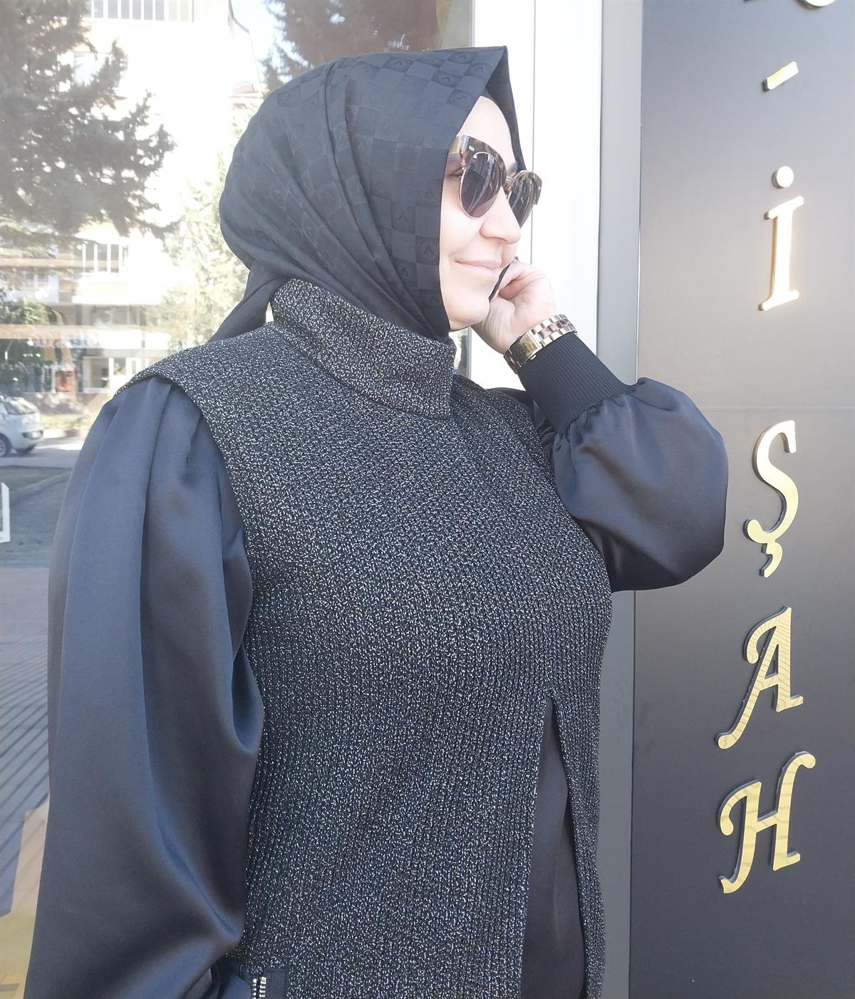 HUKKA DERİ FERMUAR DETAYLI TRİKO SÜVETER TAKIMLI TUNİK 23HK1077