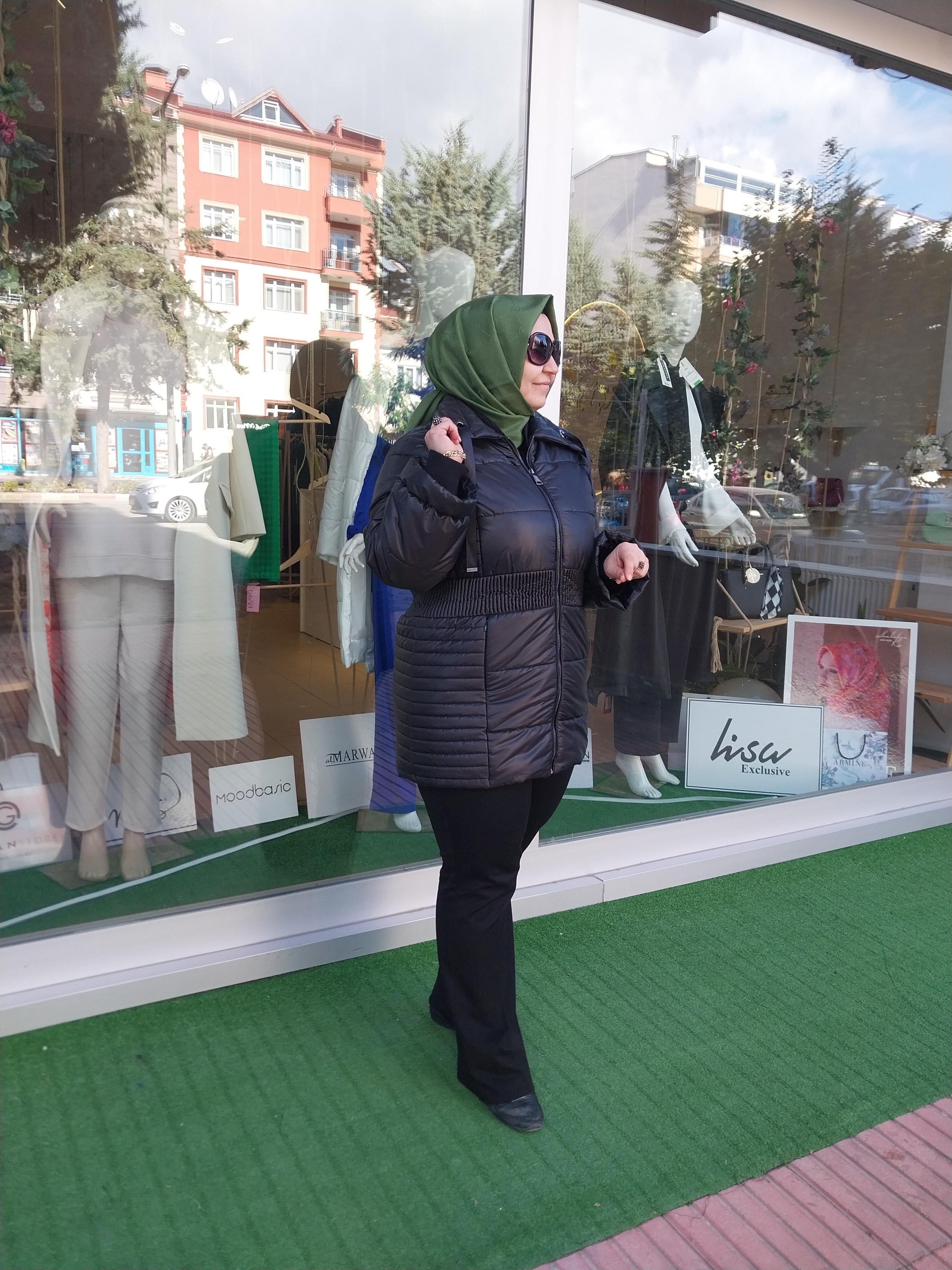HUKKA ŞİŞME MONT SİYAH 23HK1210