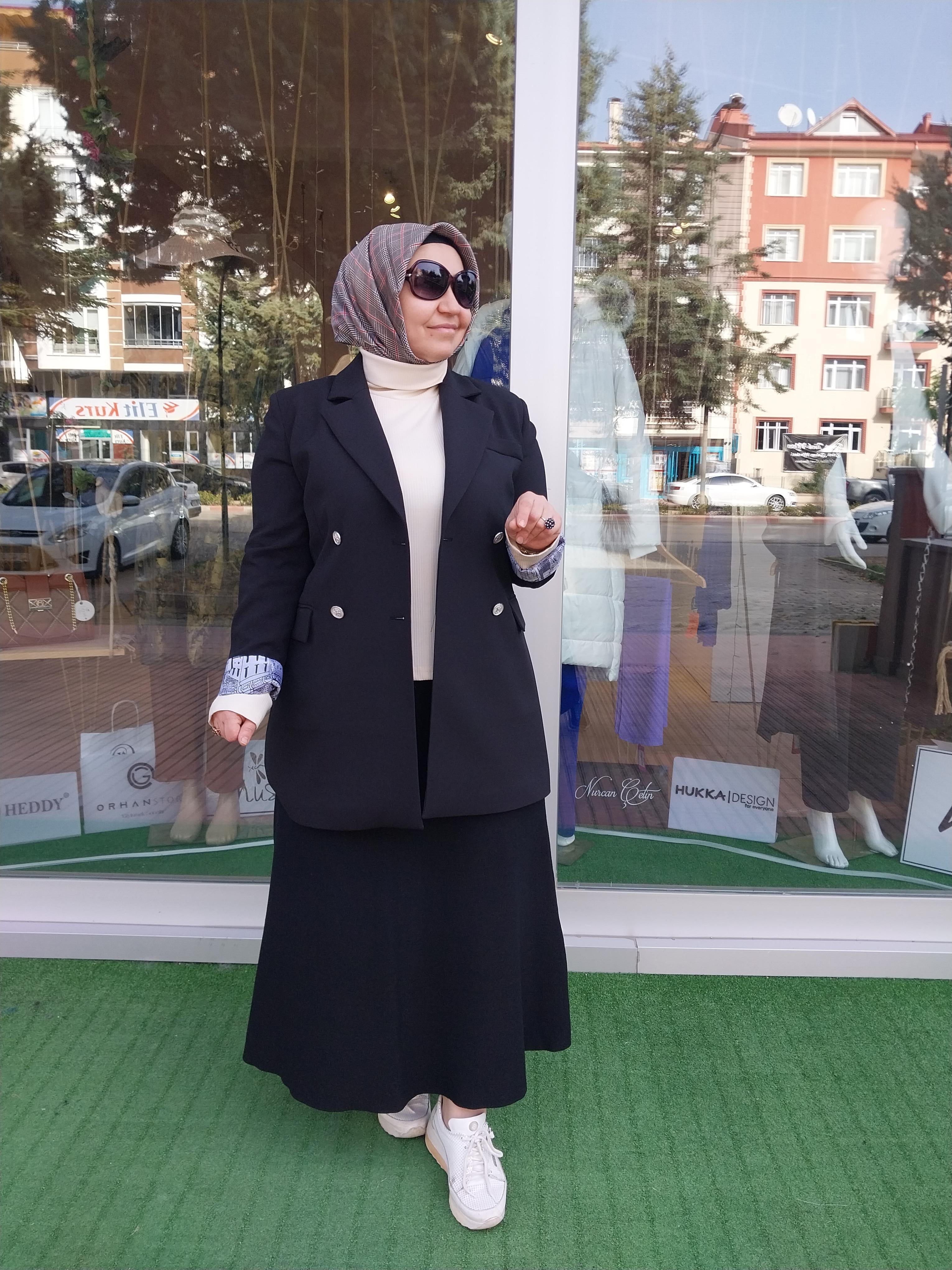 MİSSEMRAMİSS MODERNA TRİKO ETEK SİYAH 4064