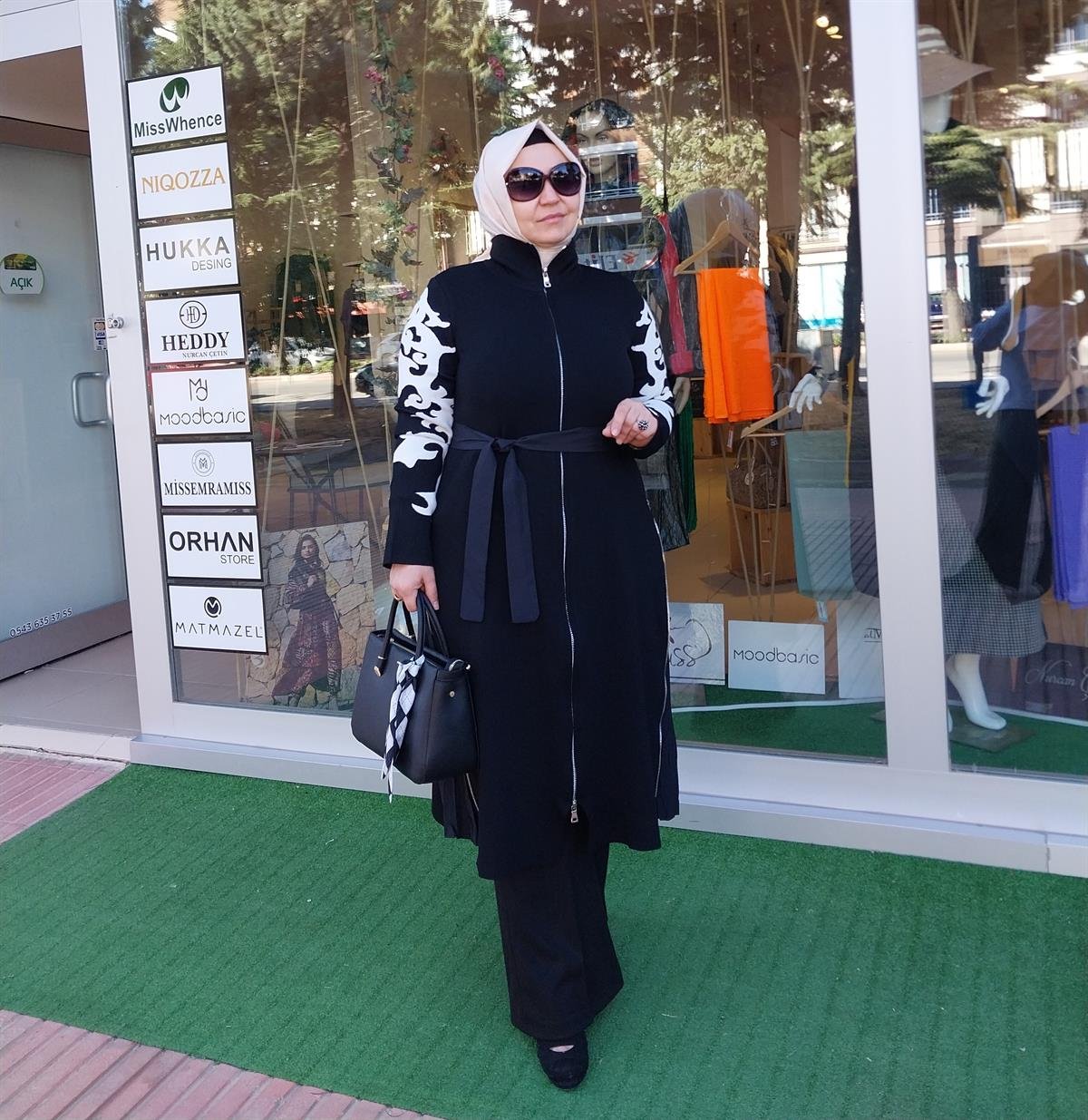MİSSWHENCE KOLLARI DESENLİ TRİKO KAP SİYAH MİSS 233