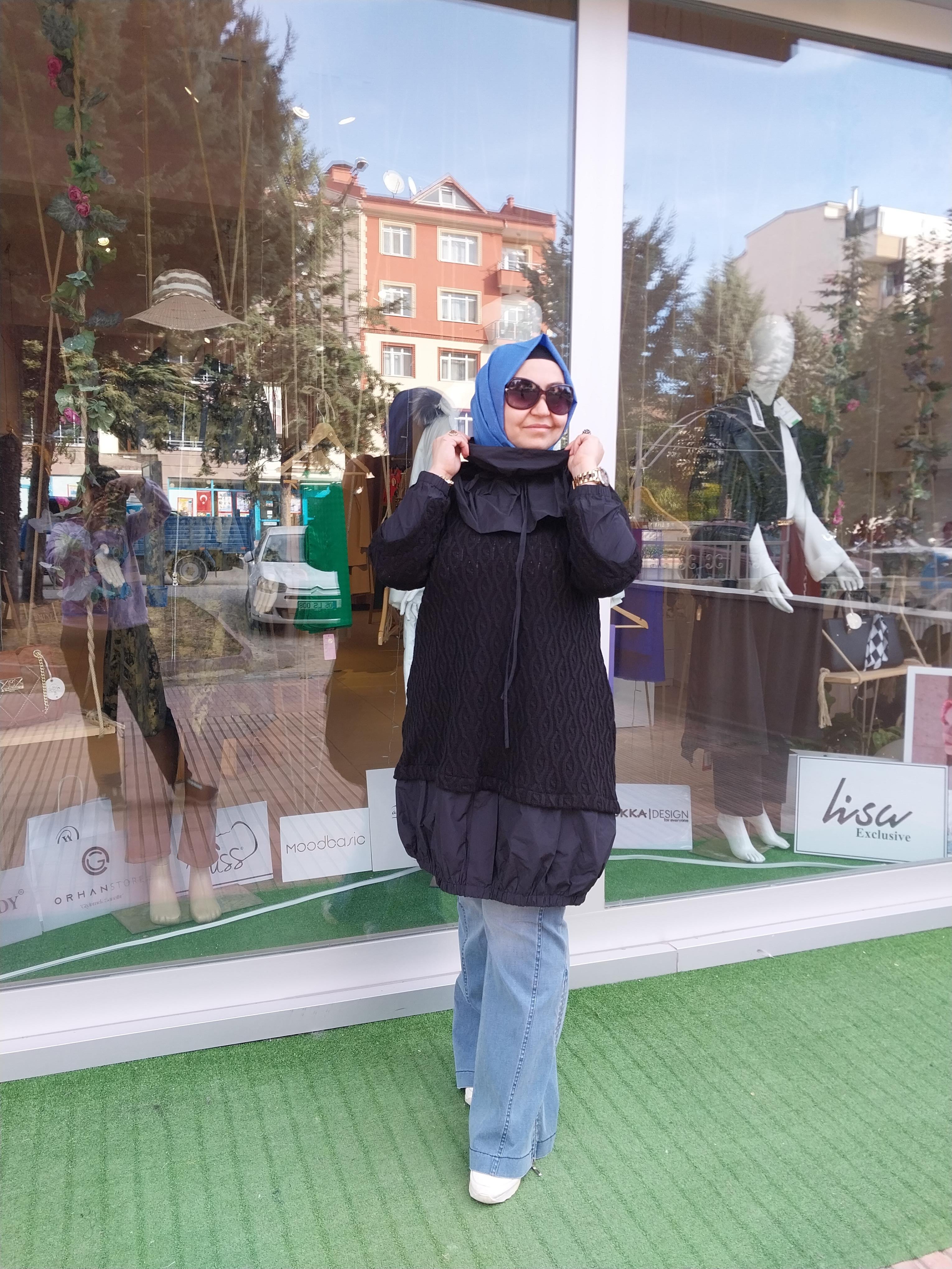 MİSSWHENCE PARAŞÜT DETAYLI SEYYAR BOYUNLUKLU TRİKO TUNİK SİYAH 34032