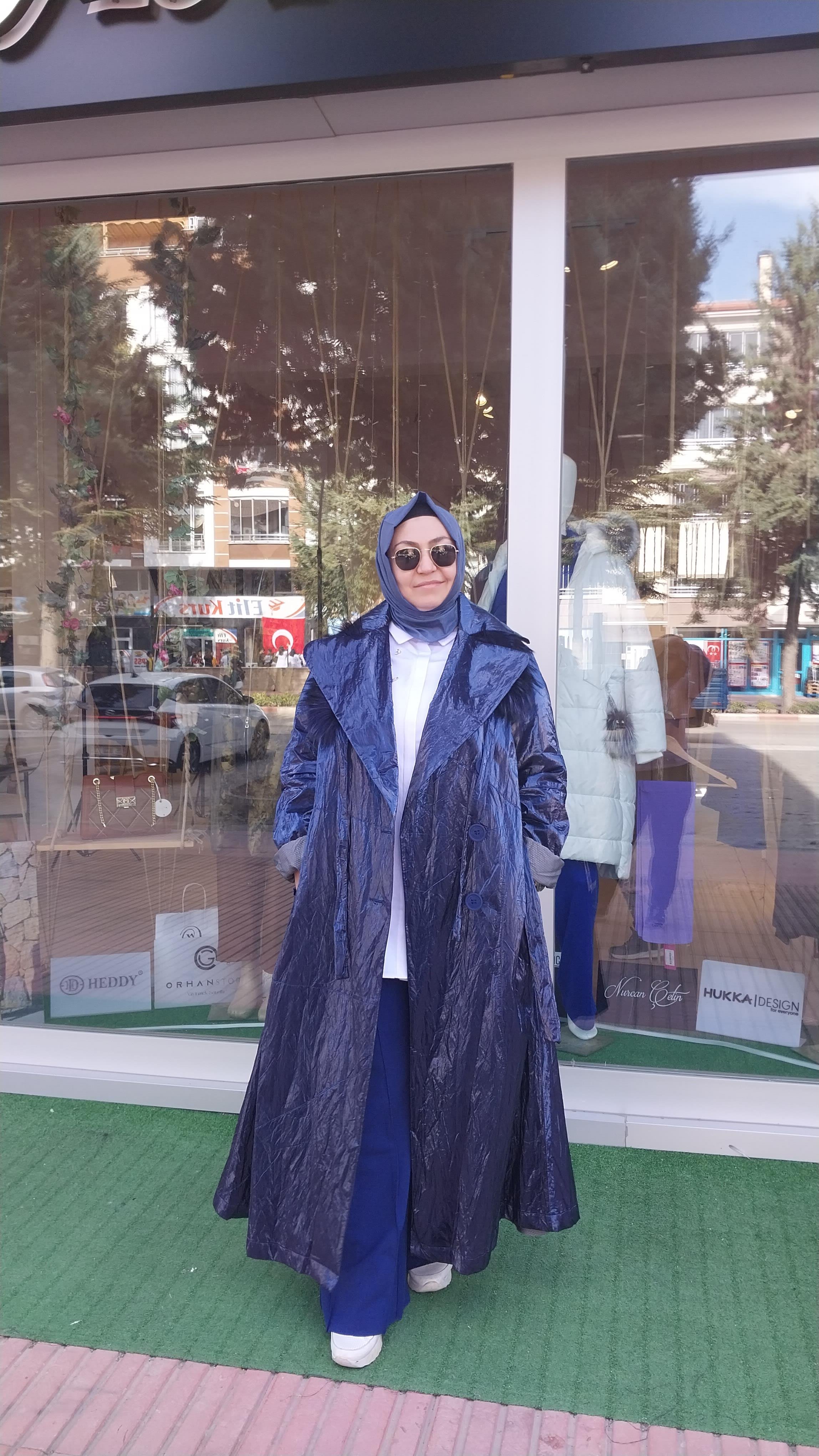 MİSSWHENCE SEYYAR KÜRK DETAYLI PARLAK PARDESÜ LACİVERT 34519