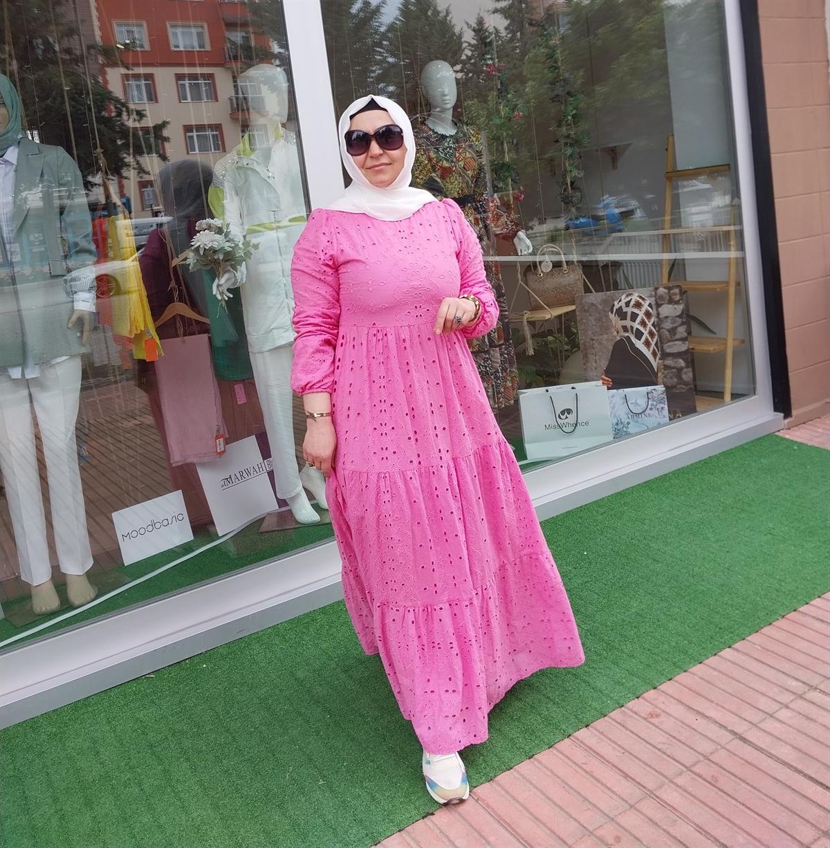 NURCAN ÇETİN ASTARLI BRODE ELBİSE PEMBE 23107