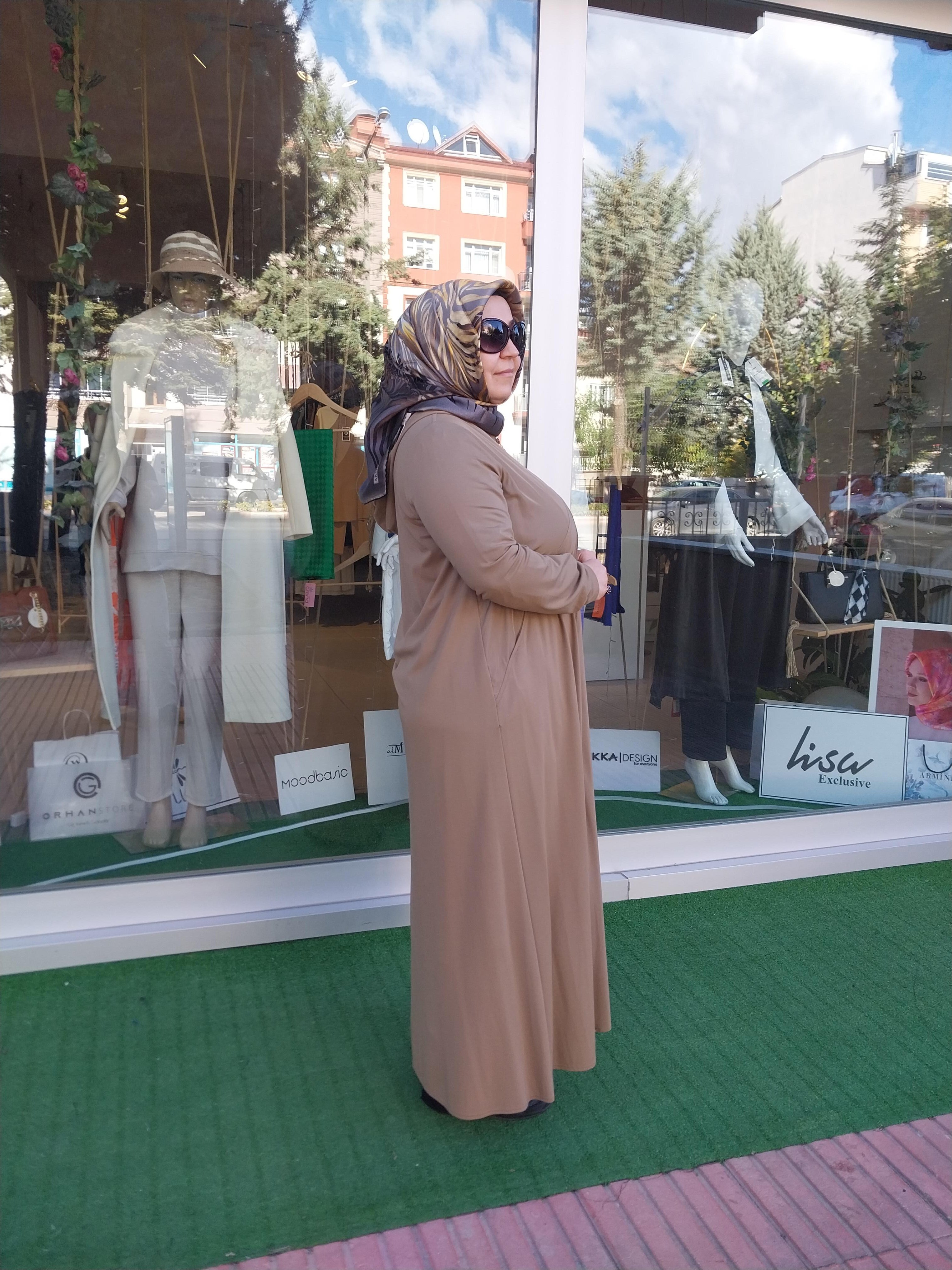 NURCAN ÇETİN DÜĞMELİ KAPÜŞONLU FERACE BEJ 24901