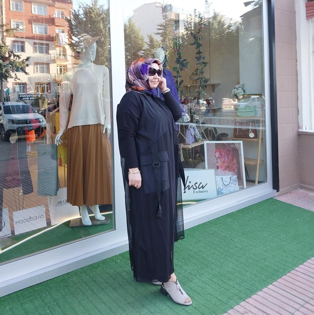 NURCAN ÇETİN FİLE DETAYLI YELEK SİYAH 24715