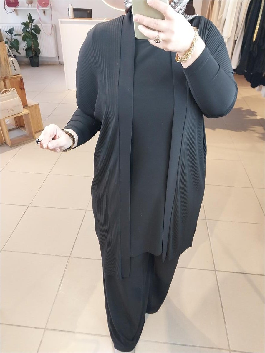NURCAN ÇETİN FİTİL GÖRÜNÜMLÜ BOL PAÇA PANTOLONLU TAKIM SİYAH 23434