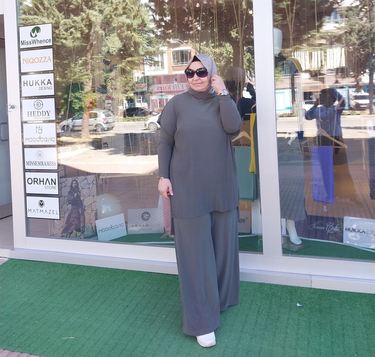 NURCAN ÇETİN FİTİL GÖRÜNÜMLÜ BOL PAÇA PANTOLONLU TAKIM HAKİ 23434