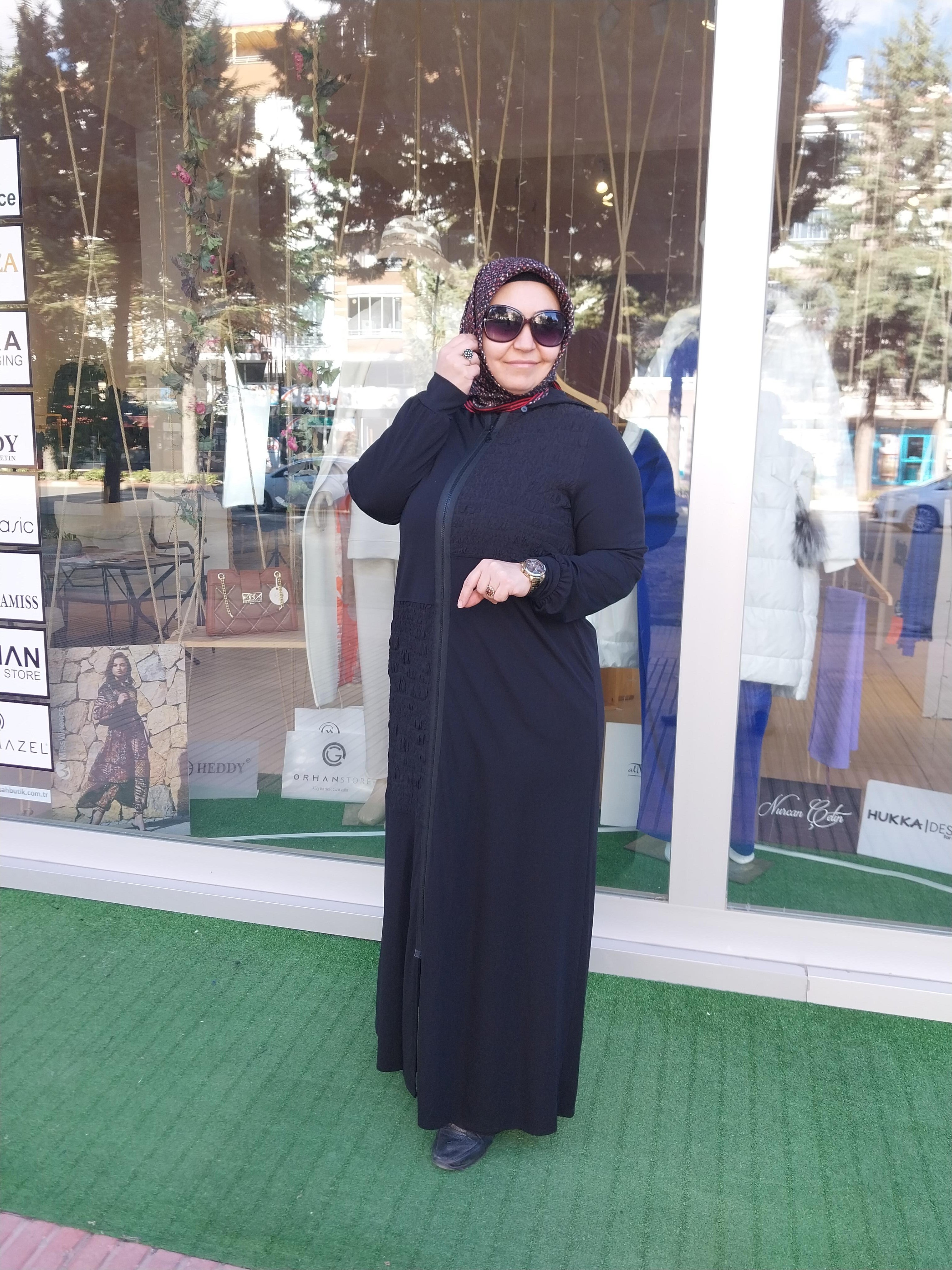 NURCAN ÇETİN KABARTMA DETAYLI FERACE SİYAH 23918