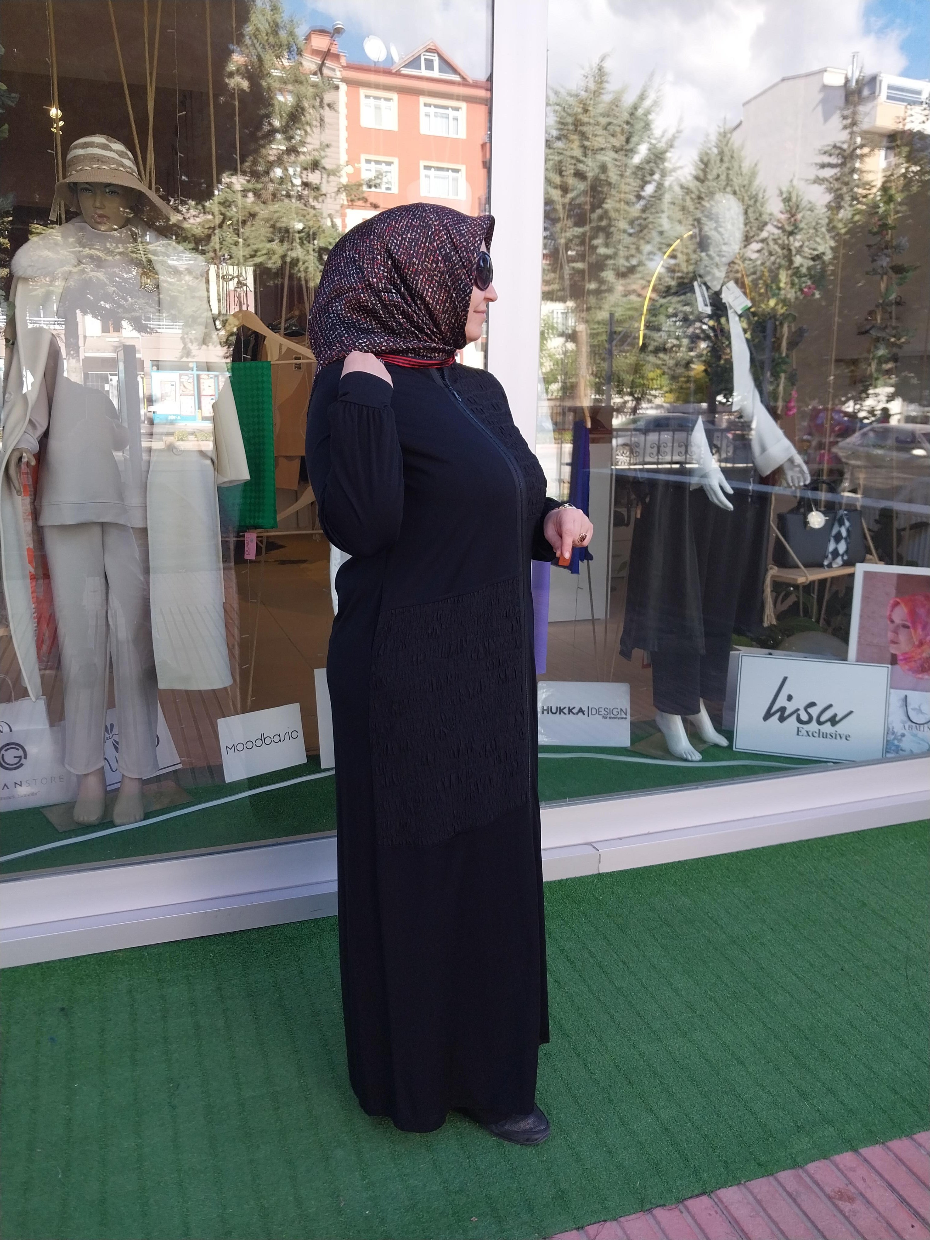 NURCAN ÇETİN KABARTMA DETAYLI FERACE SİYAH 23918