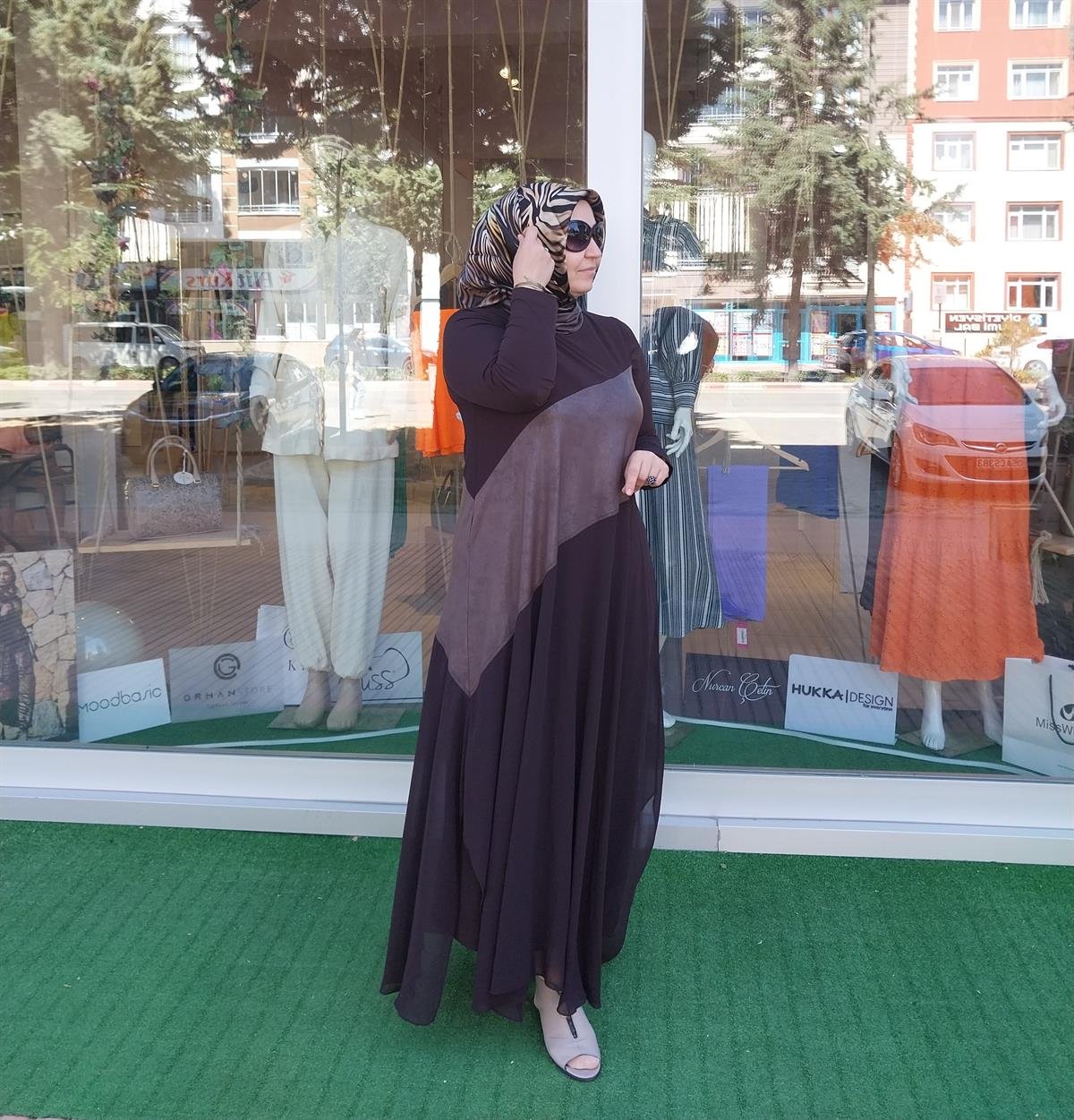 NURCAN ÇETİN YELEKLİ TAKIM ELBİSE KAHVE 24601