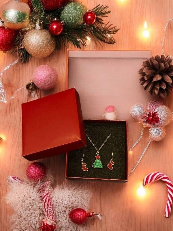 Yılbaşı Temalı Yeşil Çam Ağaçlı Kolye Küpe Tasarım Set (Kutulu)