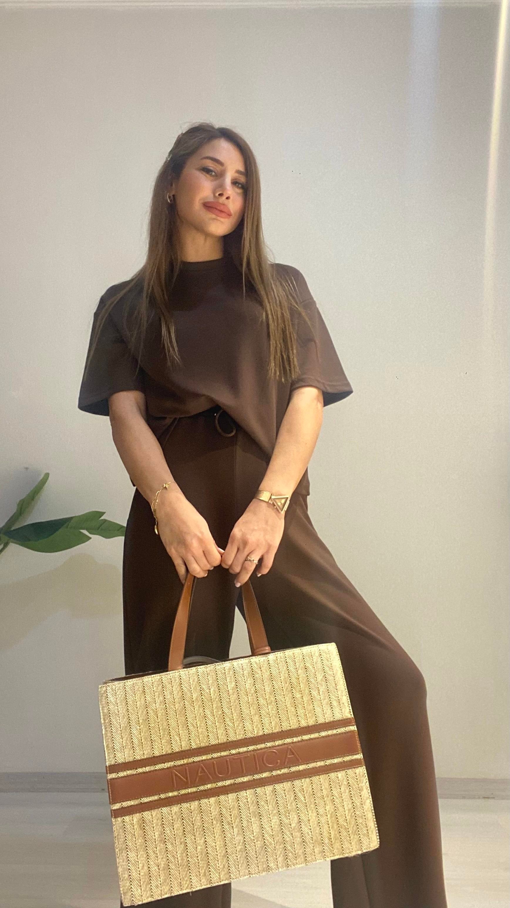 Alt-Üst TakımKahverengi Marka Model Modal Takım