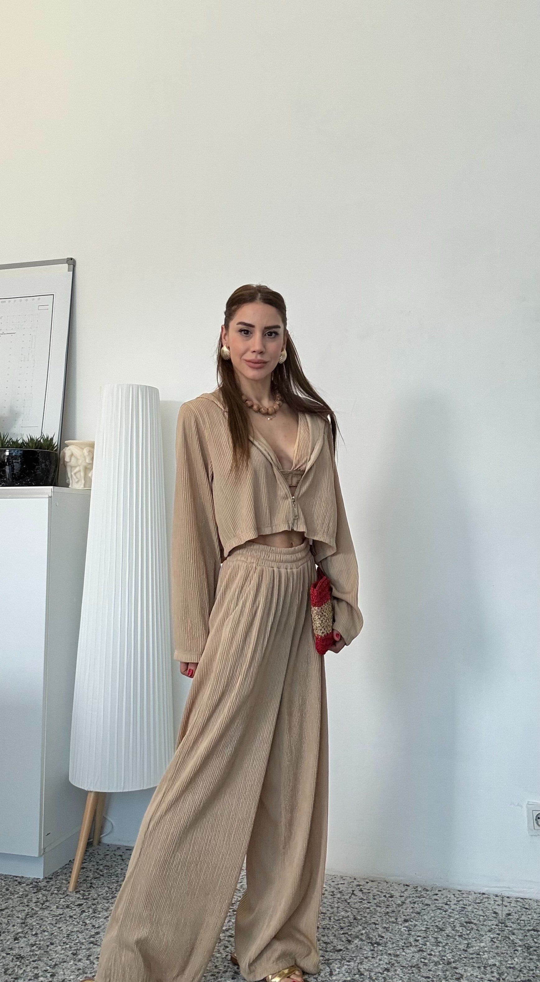 YENİ SEZONKrem Bustiyerli Yüksel Bel Lastikli Üçlü Takım
