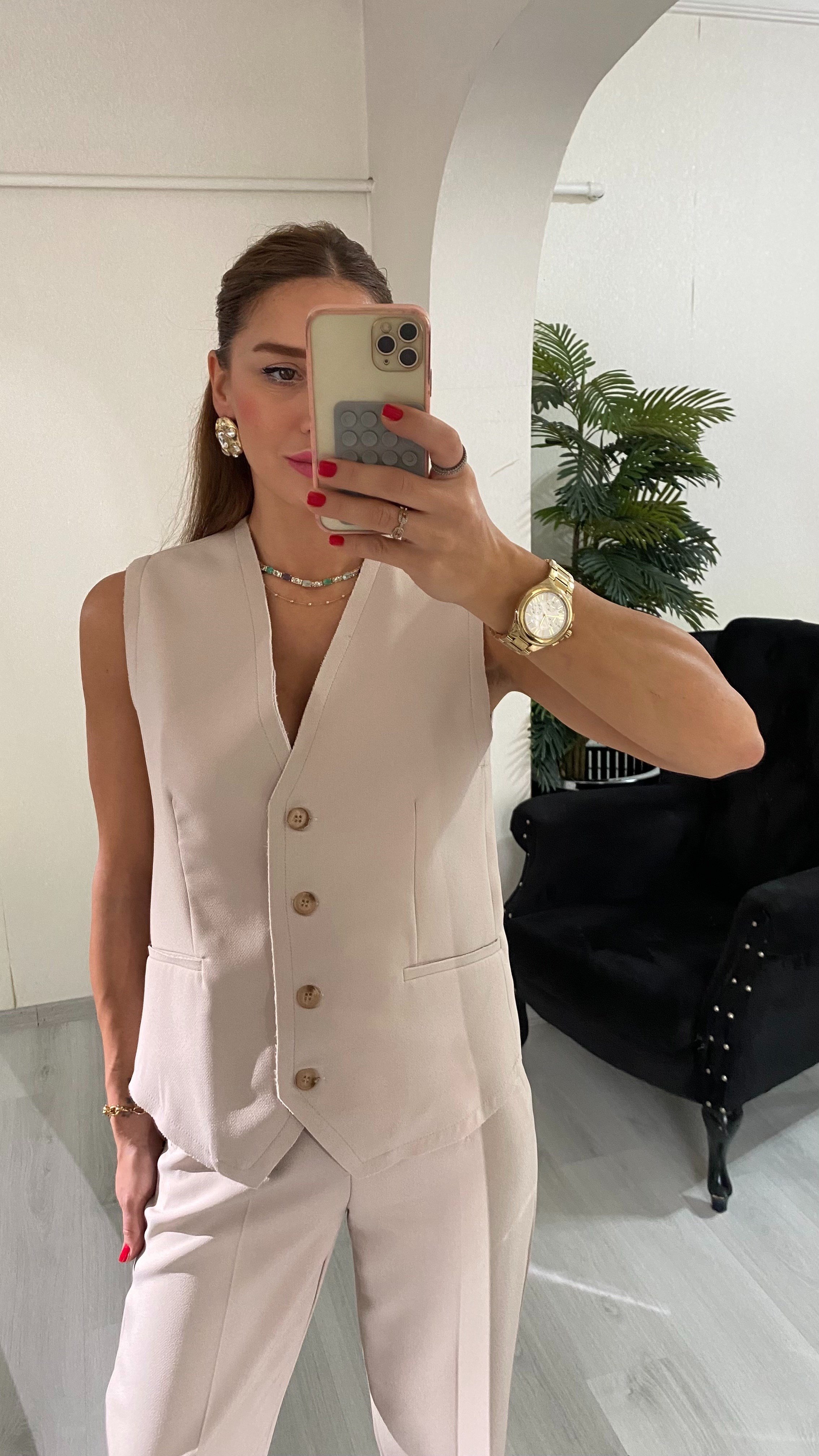 YENİ SEZONKrem Premium Düğmeli Astarlı Yelek