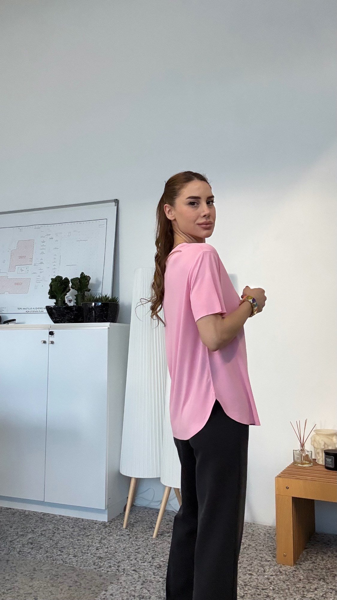 YENİ SEZONPembe Modal Bisiklet Yaka Yumuşak Dokulu Tshırt