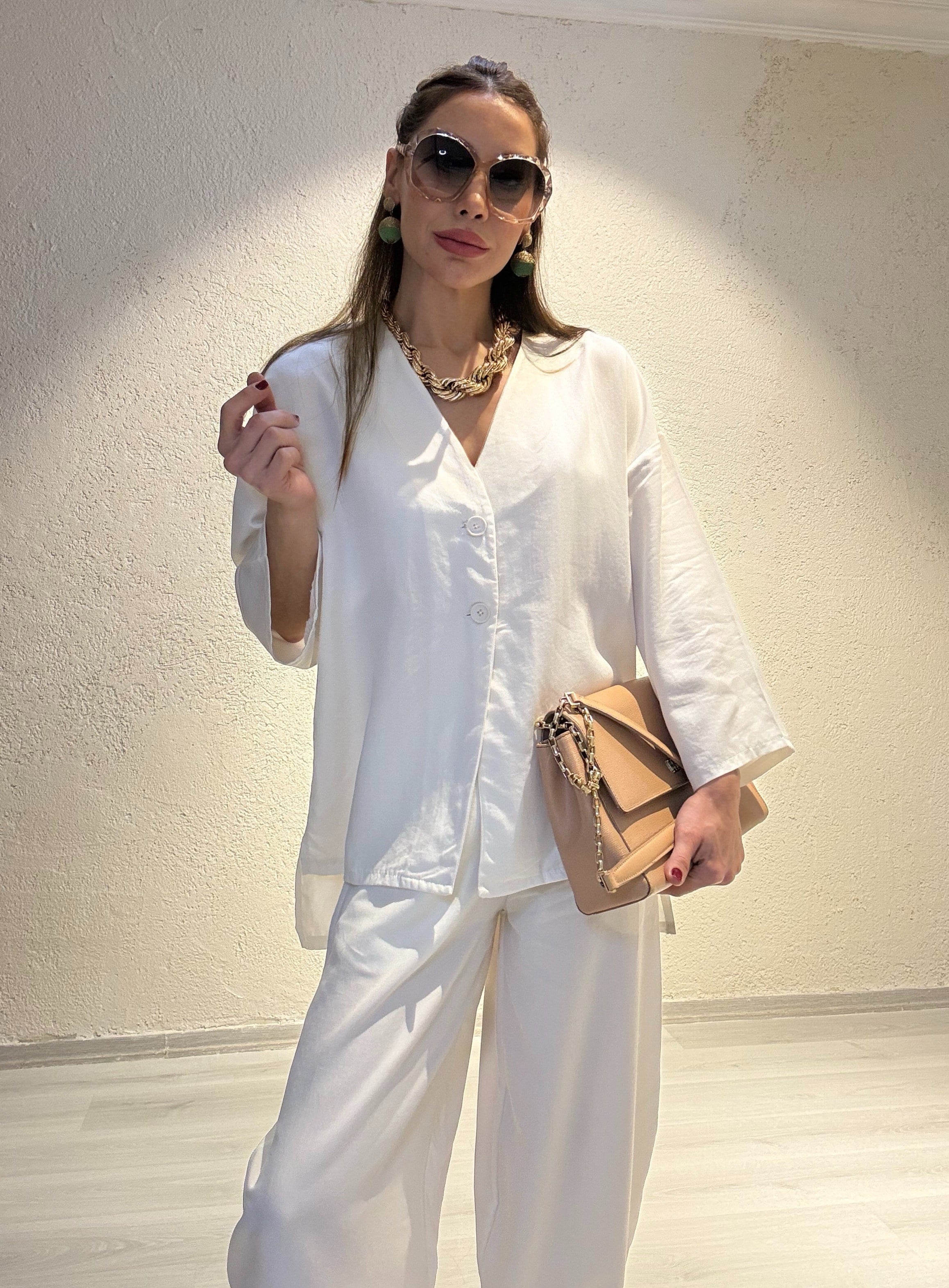 YENİ SEZONTensel Düğmeli Bluz Pantolon Takım Beyaz