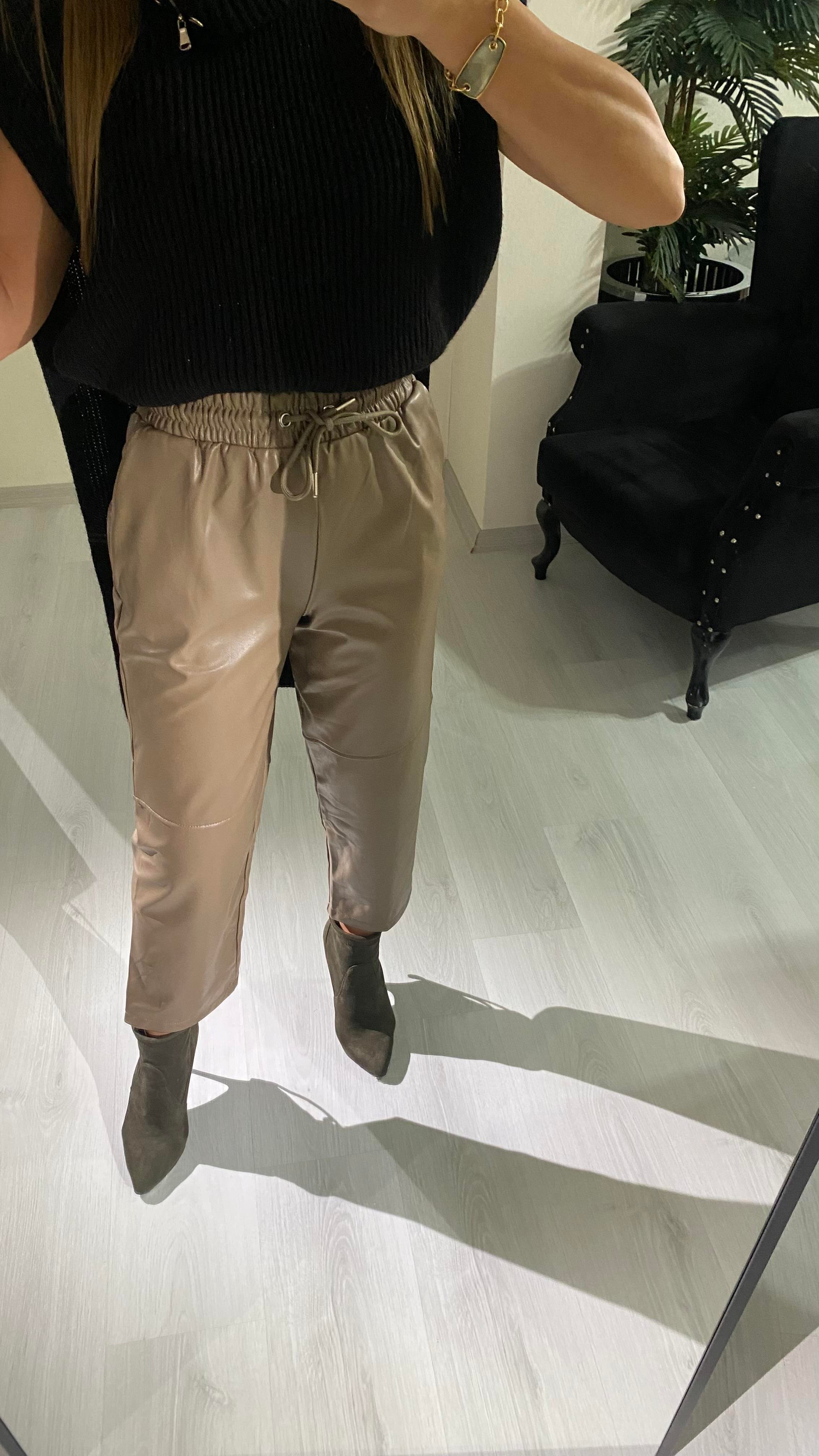 YENİ SEZONVizon Deri Beli İpli Boru Paça Pantolon