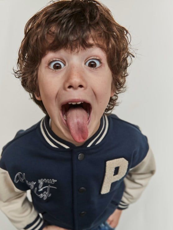 4424 UNIVERSITE CEKETI