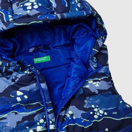 Benetton Erkek Bebek Kamuflaj Desen Şişme Kapişonlu Yelek  1-6 Yaş LACİVERT