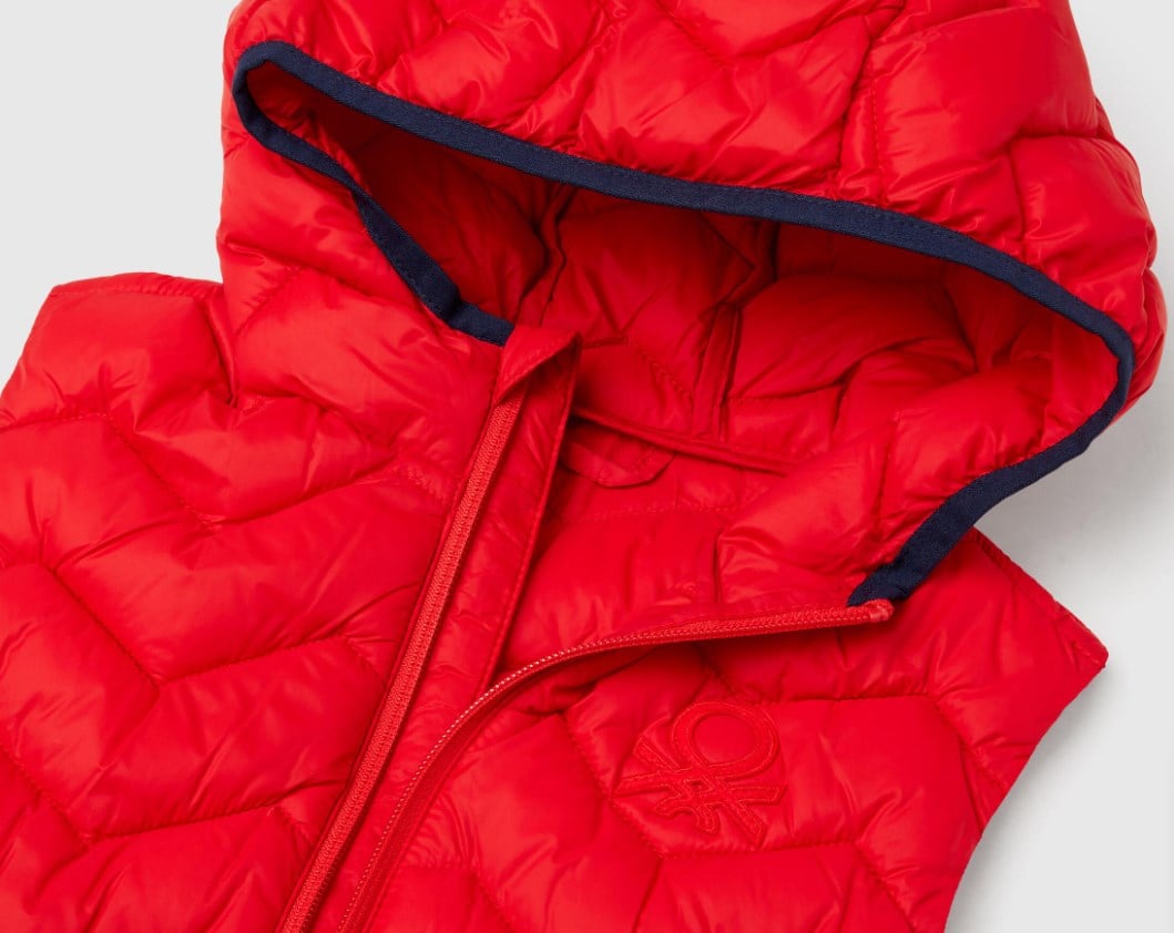 Benetton Erkek Bebek Kapişonlu Şişme Yelek 1-6 Yaş KIRMIZI