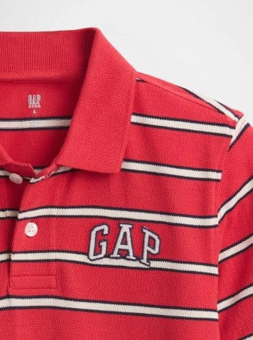 Gap  Erkek Çocuk Yeşil Logo Detaylı Pike Polo Yaka Tişört 4-16 Yaş KIRMIZI ÇİZGİLİ