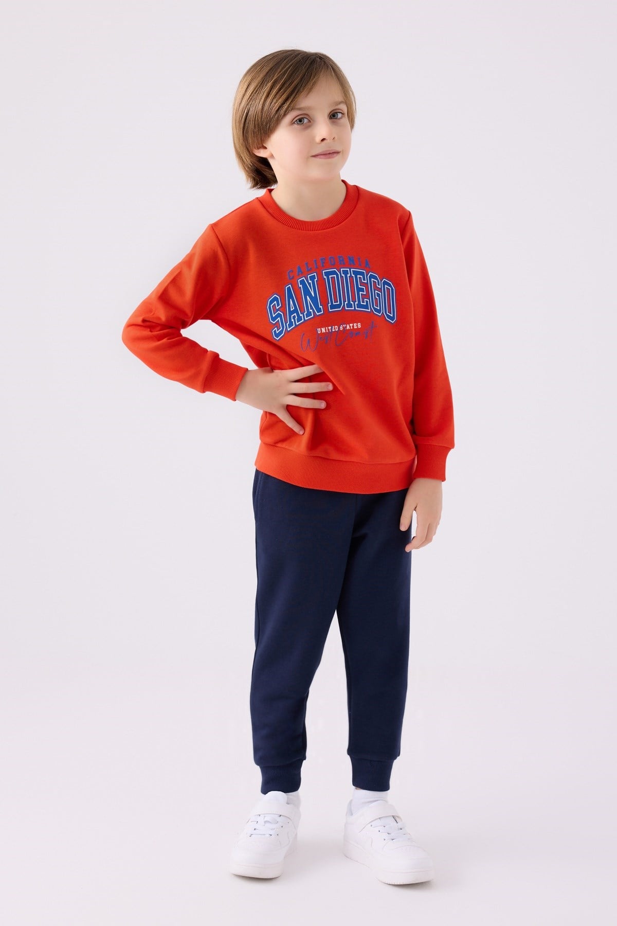 RolyPoly Erkek Çocuk San Diego Baskılı Sweatshirt Ve Lacivert Eşofman Takımı 8-15 Yaş NAR ÇİÇEĞİ
