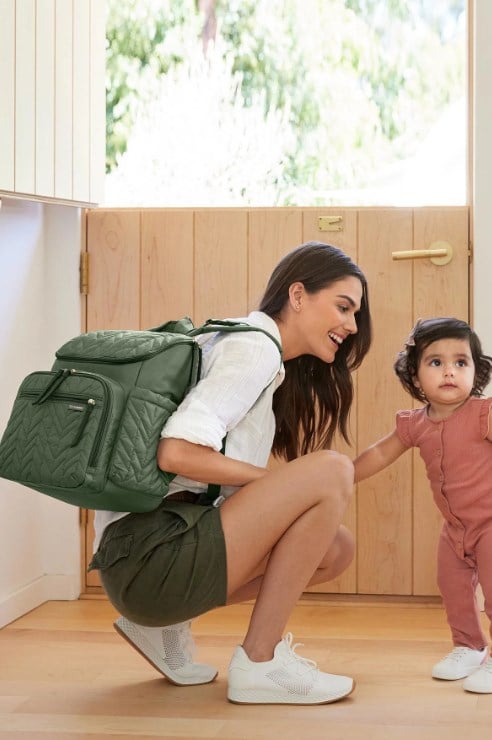 Skip Hop Forma Çok Bölmeli Organizatör Anne Bebek Bakım Sırt Çantası ÇOK RENKLİ