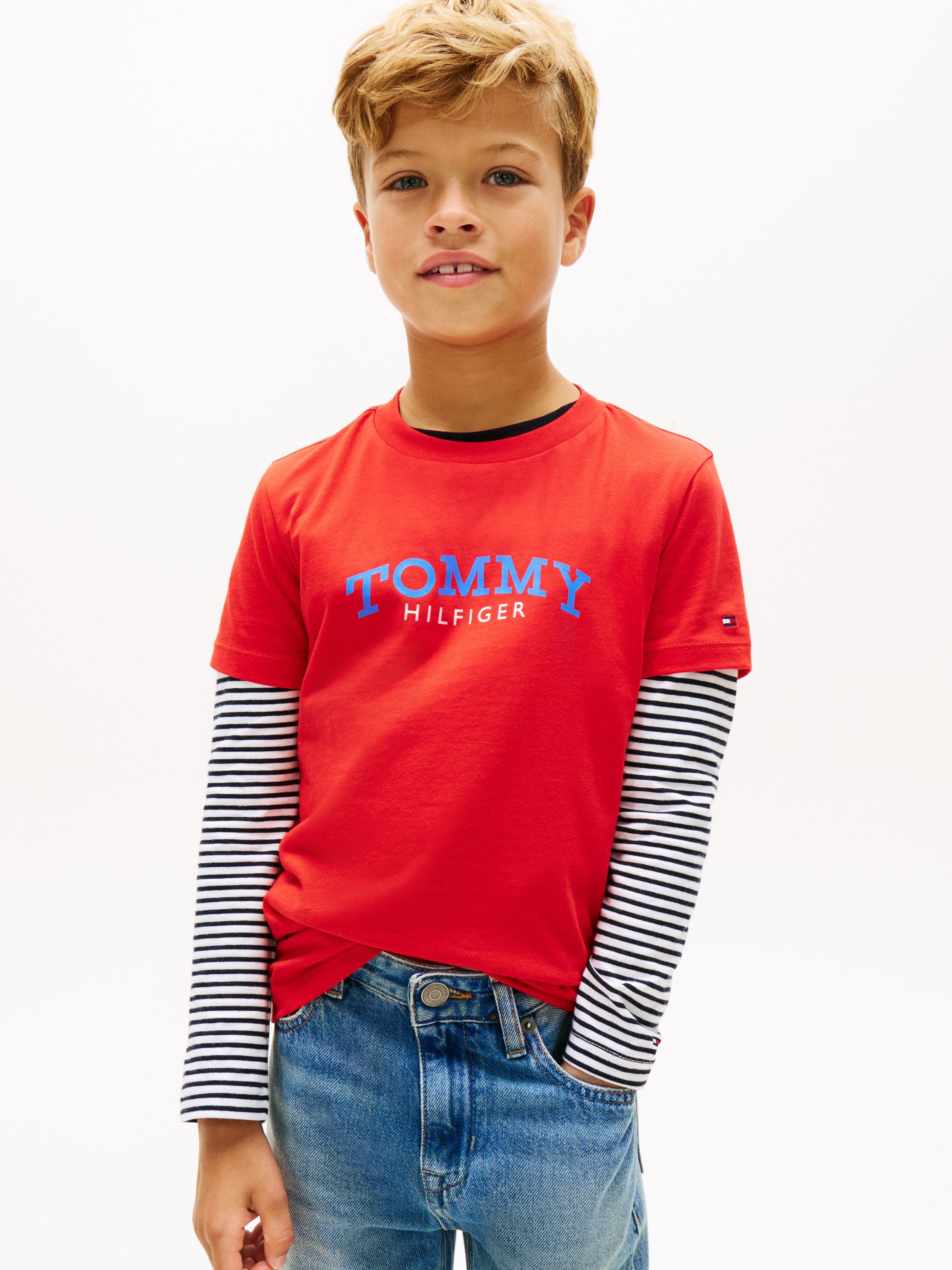 Tommy Hilfiger Çocuk  Bisiklet Yaka Logo Baskılı Tişört 4-16 Yaş KIRMIZI
